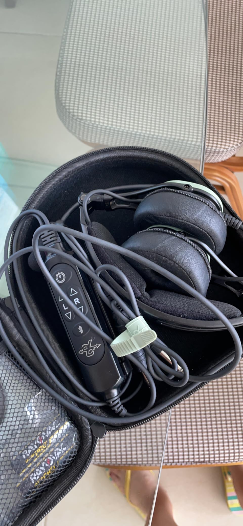 David Clark DC PRO-X2 Hybrid Electronic Noise-Cancelling Aviation Headset customer photo 2