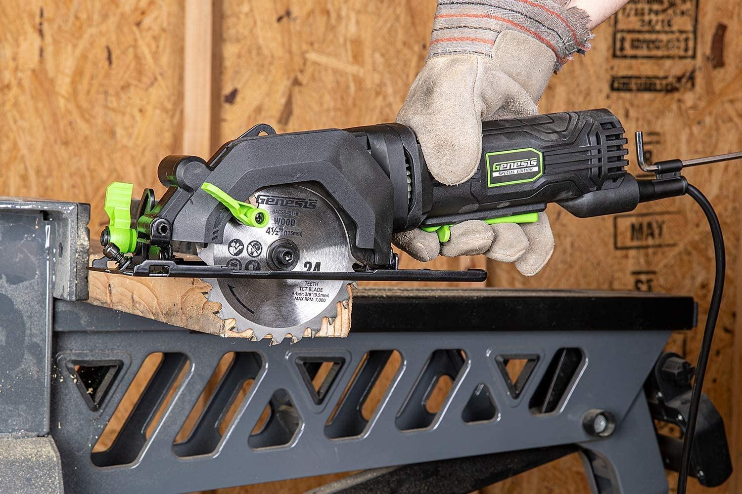 Genesis GCS445SE 4.0A 4-1/2-Inch Compact Circular Saw | 24T Carbide-Tipped Blade | 3,500 RPM | 45° Bevel | Depth Adjustment | Parallel Guide | Vacuum Adapter customer photo 2