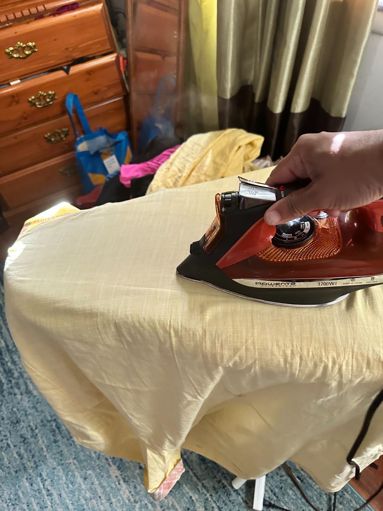 Rowenta Iron Steamer for Clothes, Stainless Steel Soleplate Steam Iron, Microsteam Holes, 1700 Watts, Lightweight, Auto-off, Black, DW2360 customer photo 2