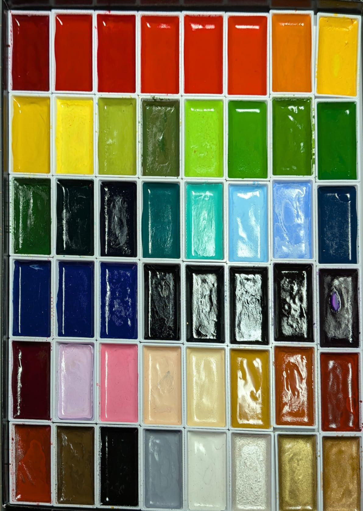 Kuretake Gansai Tambi Watercolor Paint Set, 48 Colors, Made in Japan | 48 vivid opaque colors, non-granulating pigment, large pans, palette & color chart, Professional Use, Artist Grade customer photo 2