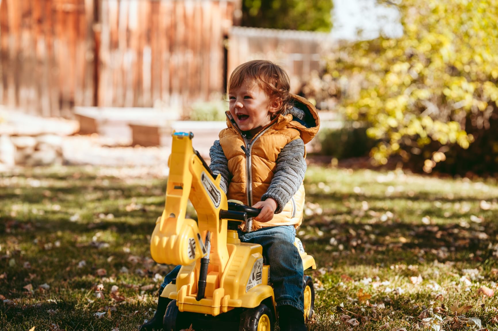 HOMCOM Ride On Excavator Pull Cart Kids Digger with Horn Ages 18-48 Months customer photo 2