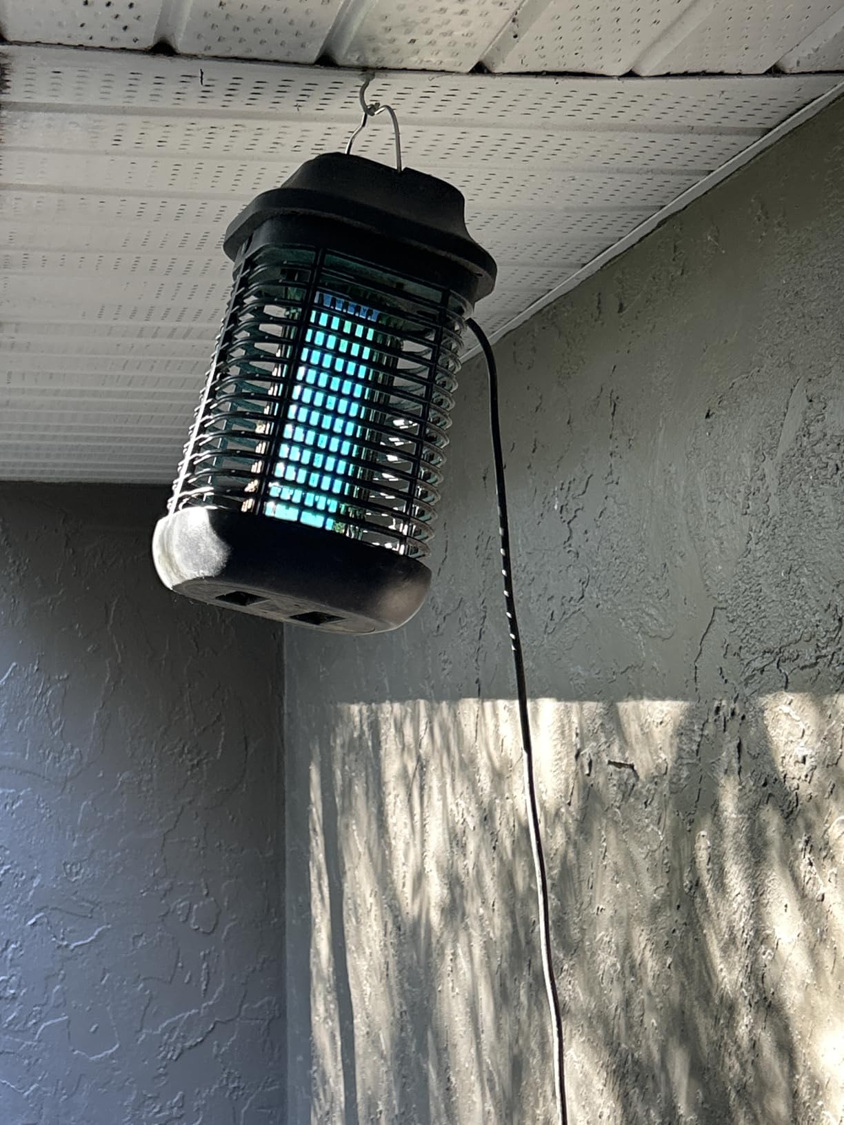 Bug Zapper 4200V, 9.84Ft Power Cord w/Switch, Electronic Mosquito lamp customer photo 2