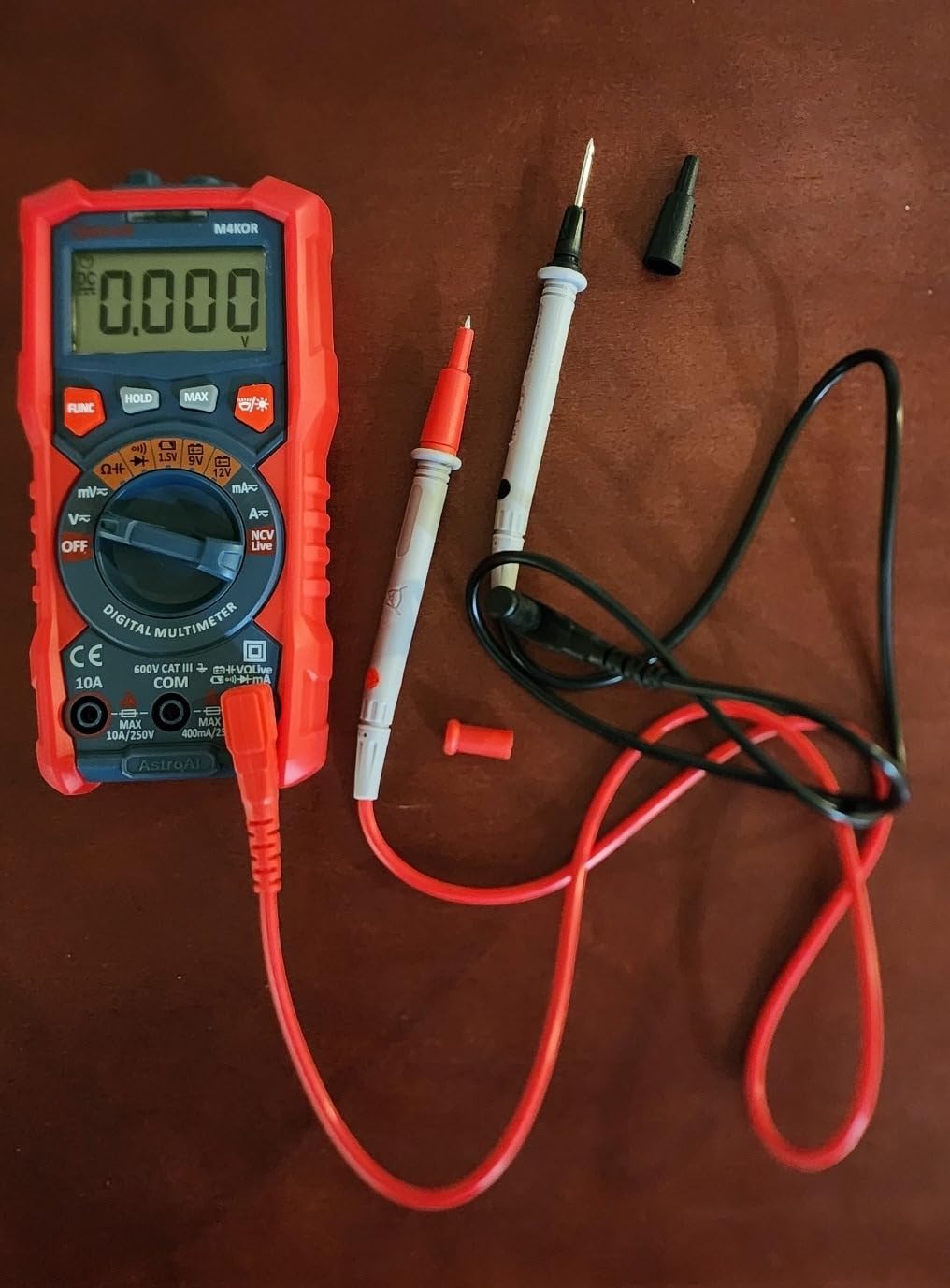 AstroAI Digital Multimeter, TRMS 4000 Counts, Auto-Ranging, Battery Test customer photo 2