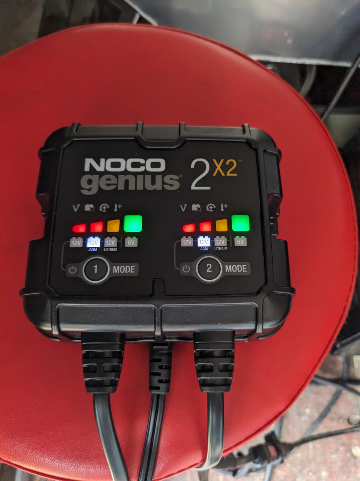 NOCO GENIUS2X2 6/12V 2-Bank Battery Charger, Trickle Charger & Maintainer | Charges 2 Batteries at Once, Overcharge Protection, Desulfator, Temperature Compensation, Force Mode, For Lead-Acid & Lithium customer photo 2