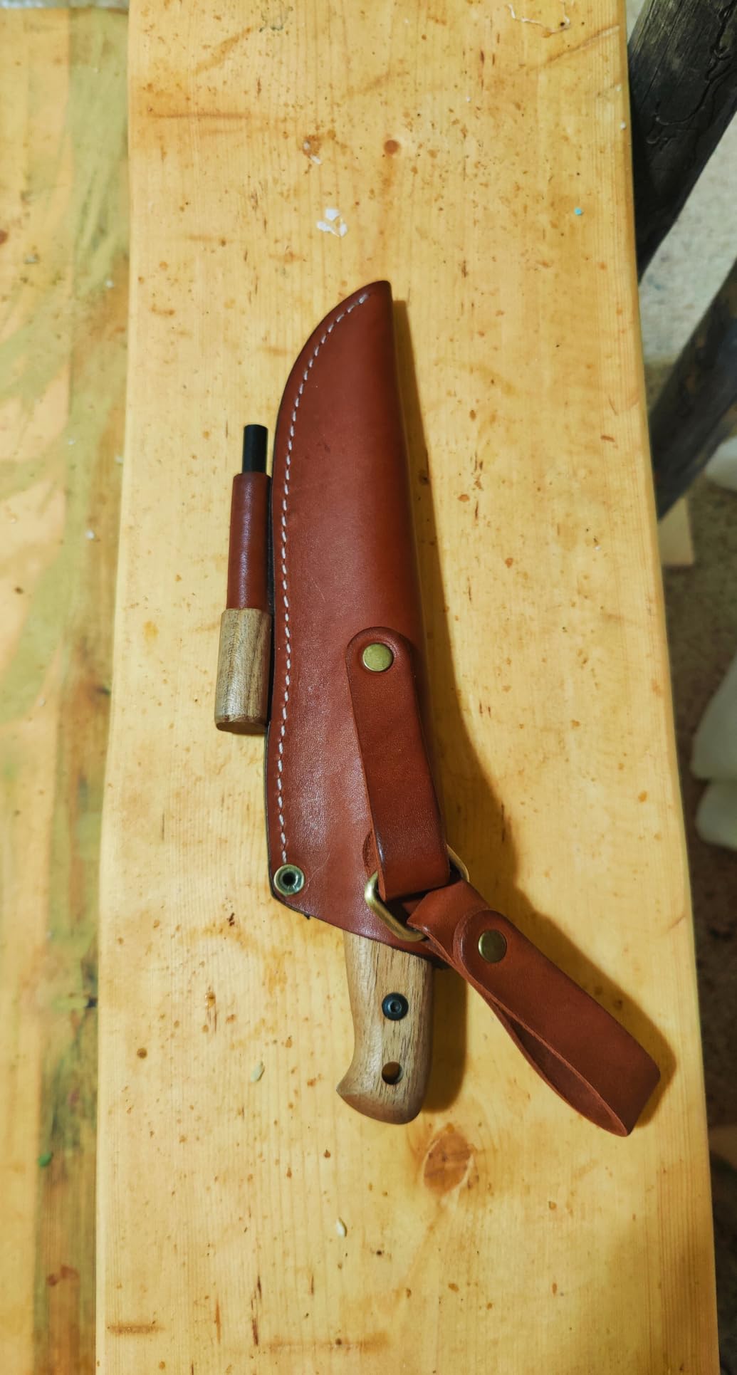 BPSKNIVES Adventurer - Bushcraft Knife - Fixed-Blade Carbon Steel Knife with Leather Sheath and Firestarter - Outdoor Full Tang Knives - Camping Knives - Survival Tactical Camp Knives customer photo 2