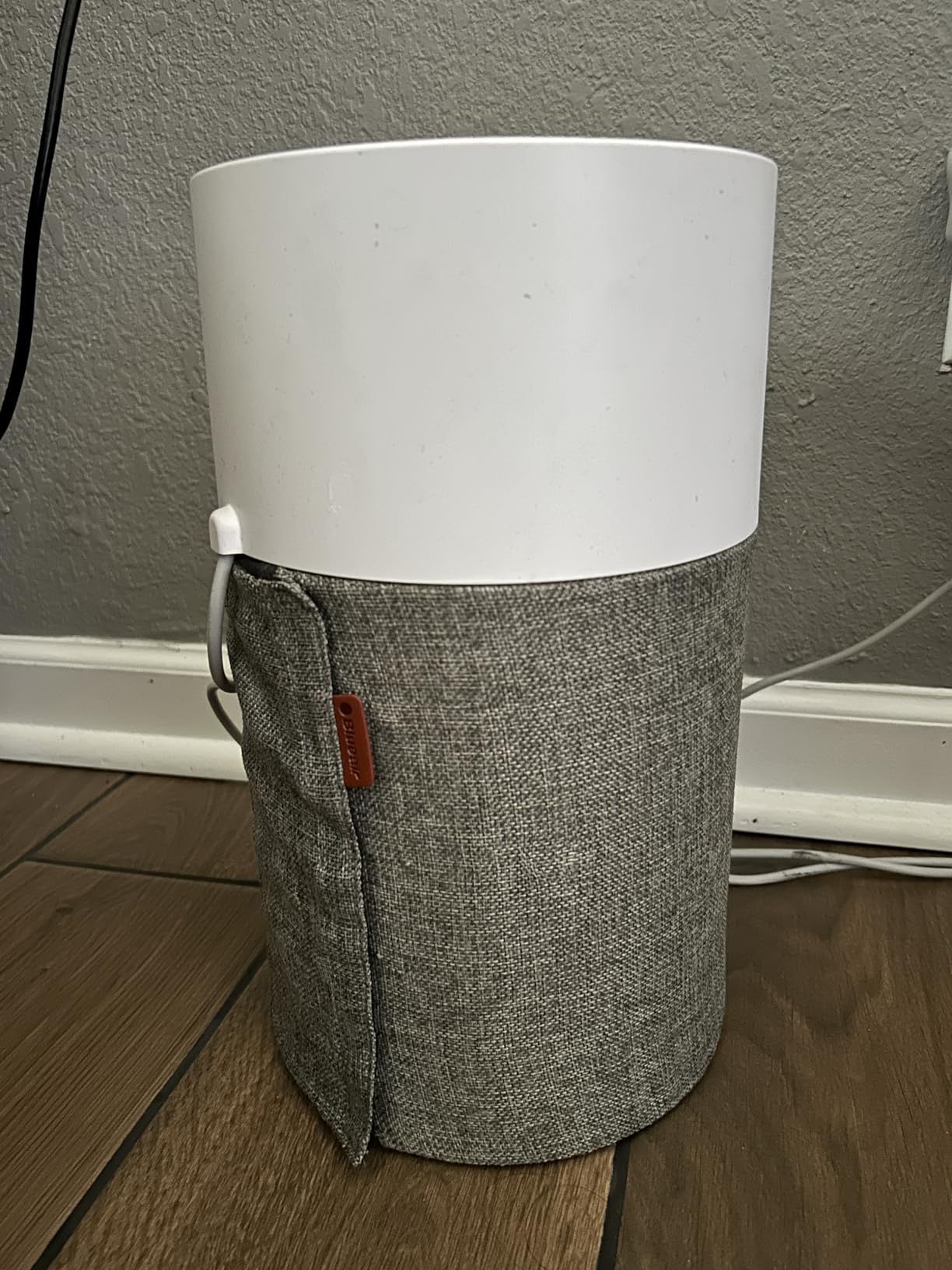 BLUEAIR Air Purifier for Home HEPA Air Purifiers for Pets, Allergies, Dust, Nursery, Office HEPASilent Techonolgy Air Cleaner for Small Rooms 432 sq ft coverage - Blue Pure 511 customer photo 1