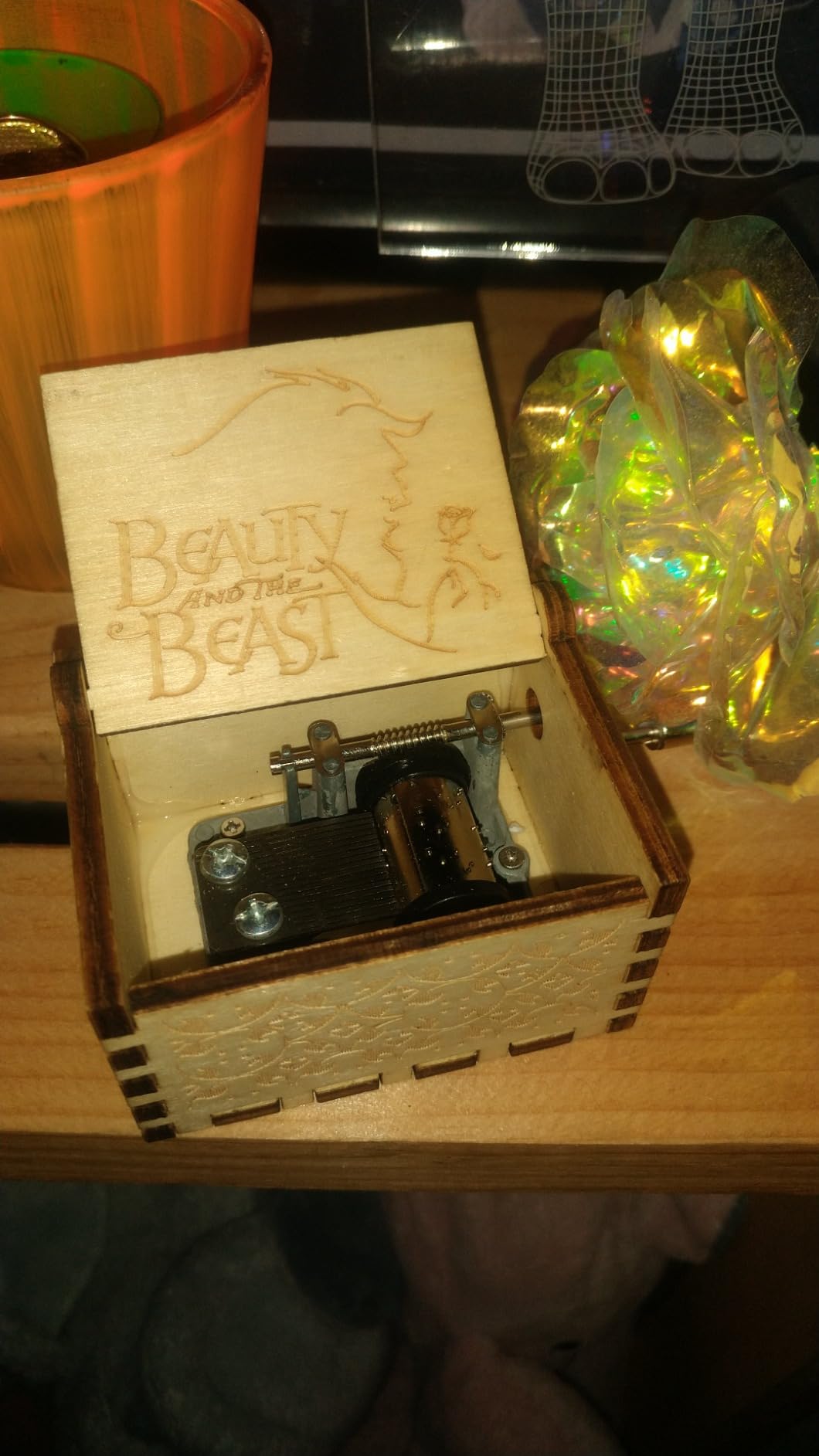 Music Box Gift for Wife - Romantic Birthday Valentine Anniversary Christmas to My Wife Gifts from Husband Boyfriend Love Women Girl Girlfriend Wooden Hand Crank Musical Box Play You are My Sunshine customer photo 1