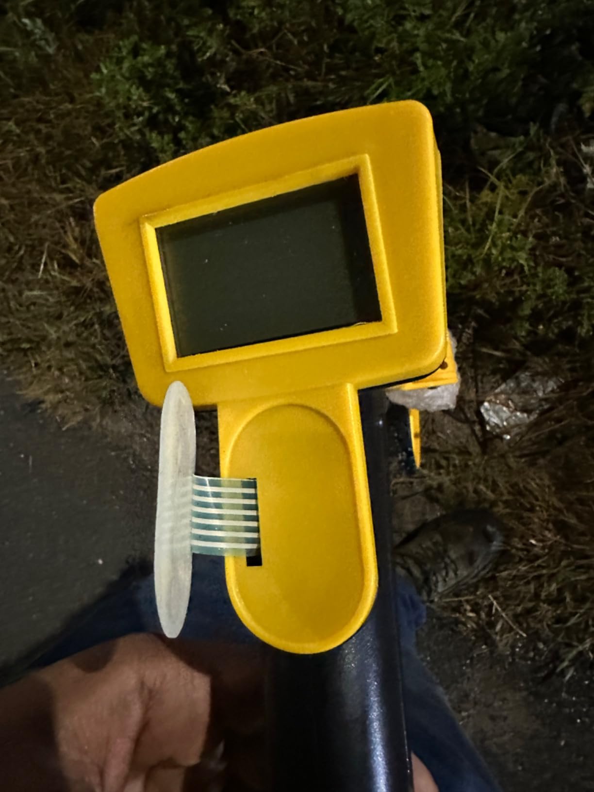Zozen Measuring Wheel Digital Display, Feet/Meters, Foldable Measure Wheel customer photo 2
