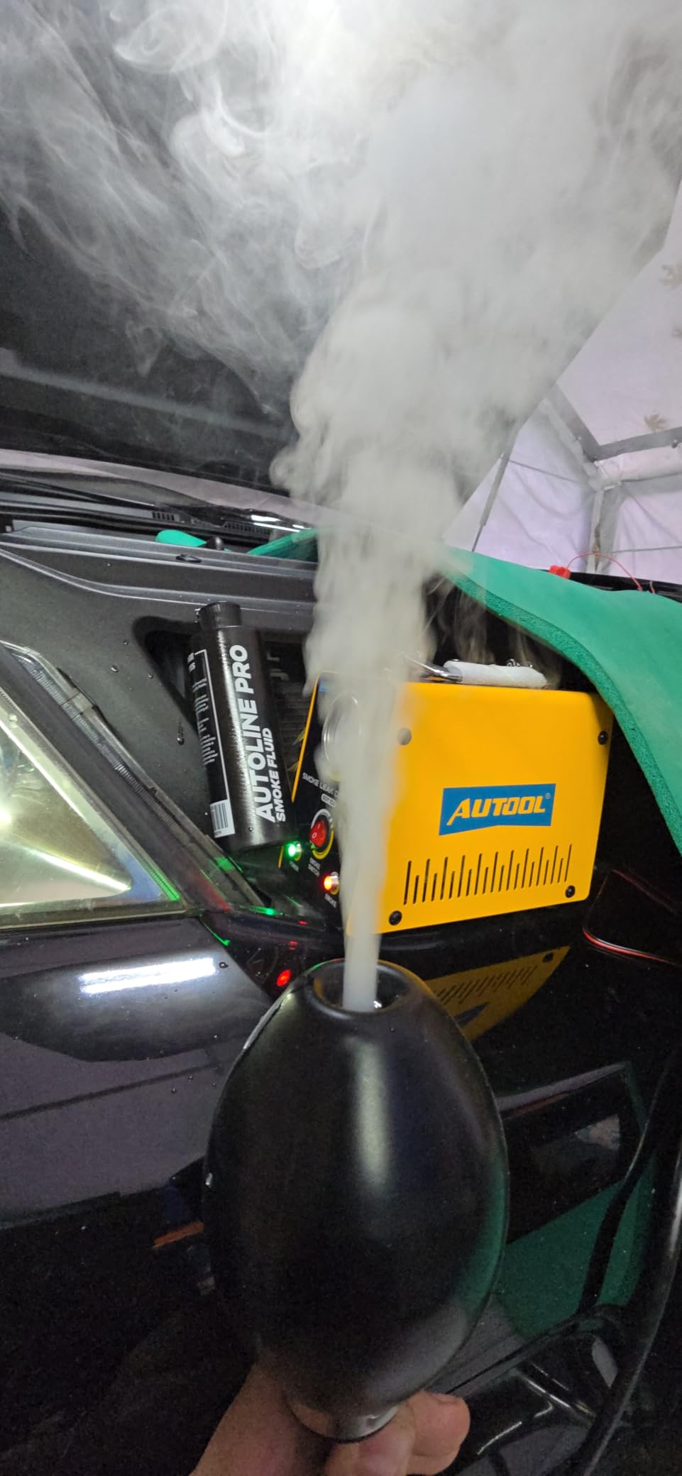 AUTOOL Automotive Smoke Machine, EVAP System Smoke Leak Detector with Air Pump/Flow Indicator/Pressure Gauge for All DC12V Vehicles customer photo 1