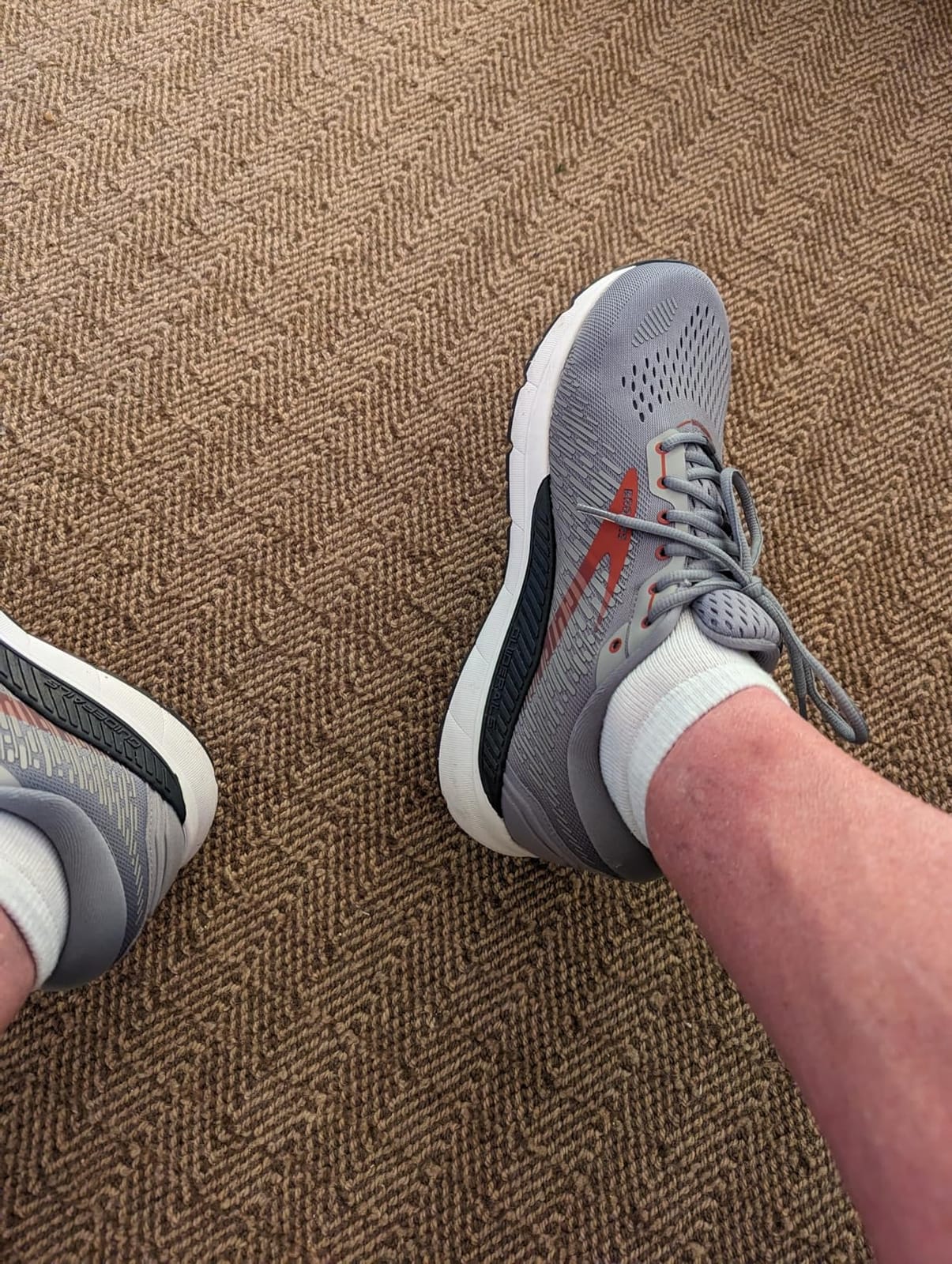 Brooks Men's Addiction GTS 15 Running Shoe customer photo 2