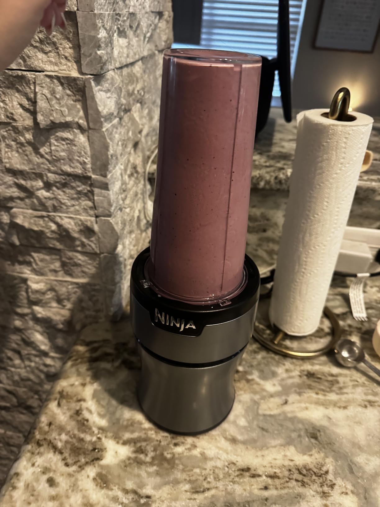 Ninja Nutri-Plus Personal Blender, 900PW, (3) 20oz Cups, Silver, BN301 customer photo 2