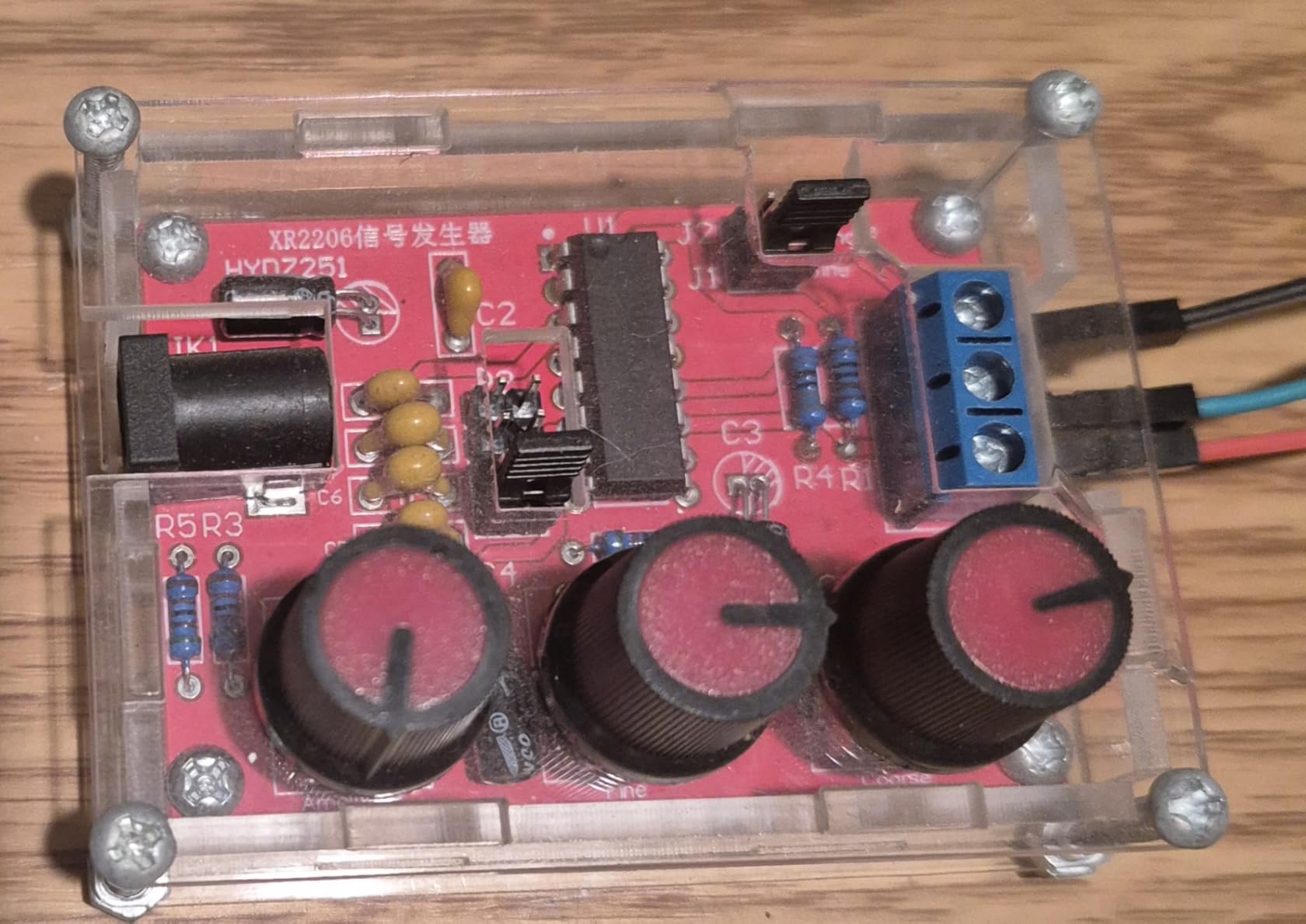 Weewooday Xr2206 Function Signal Generator Frequency Module Kit, 1 Piece | Sine Triangle Square Output Adjustable 1hz-1mhz, 9-12v Direct Current Input customer photo 1