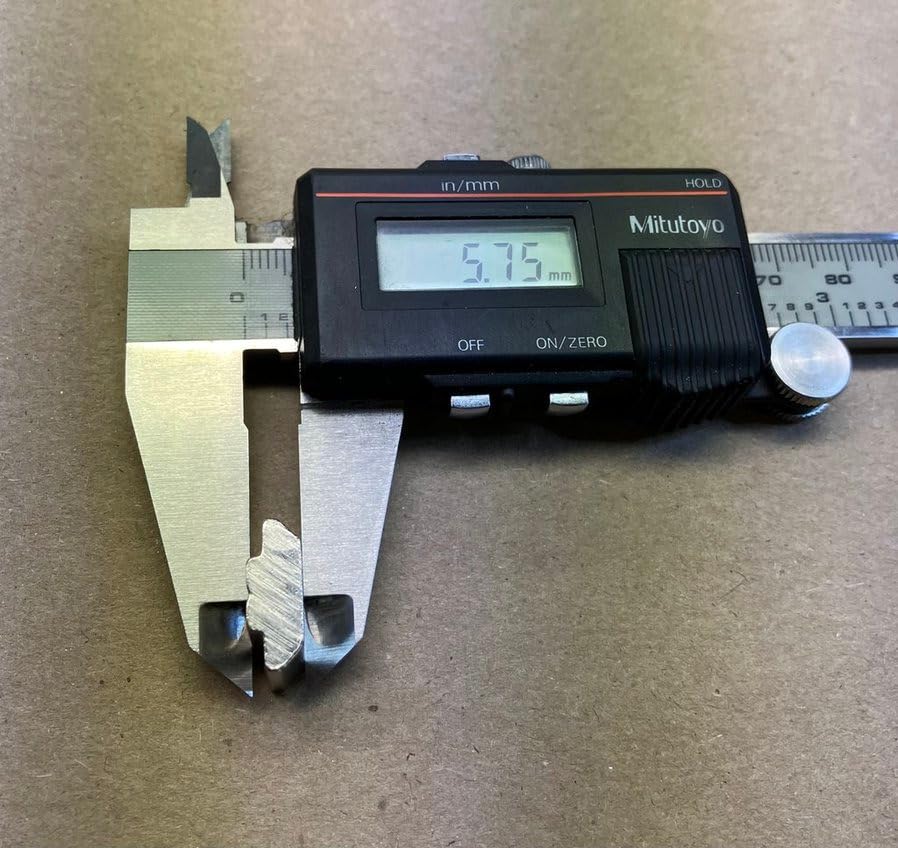 Genmitsu 2PCS T-Track Mini Hold Down Clamp Kit, CNC Router Clamp for Woodworking and Metalworking, Compatible with 3018 CNC Router Machines, 3018-PRO/ 3018-PROVer/ MX3, 2.57’’Lx 0.79’’Wx 1.97’’H customer photo 2