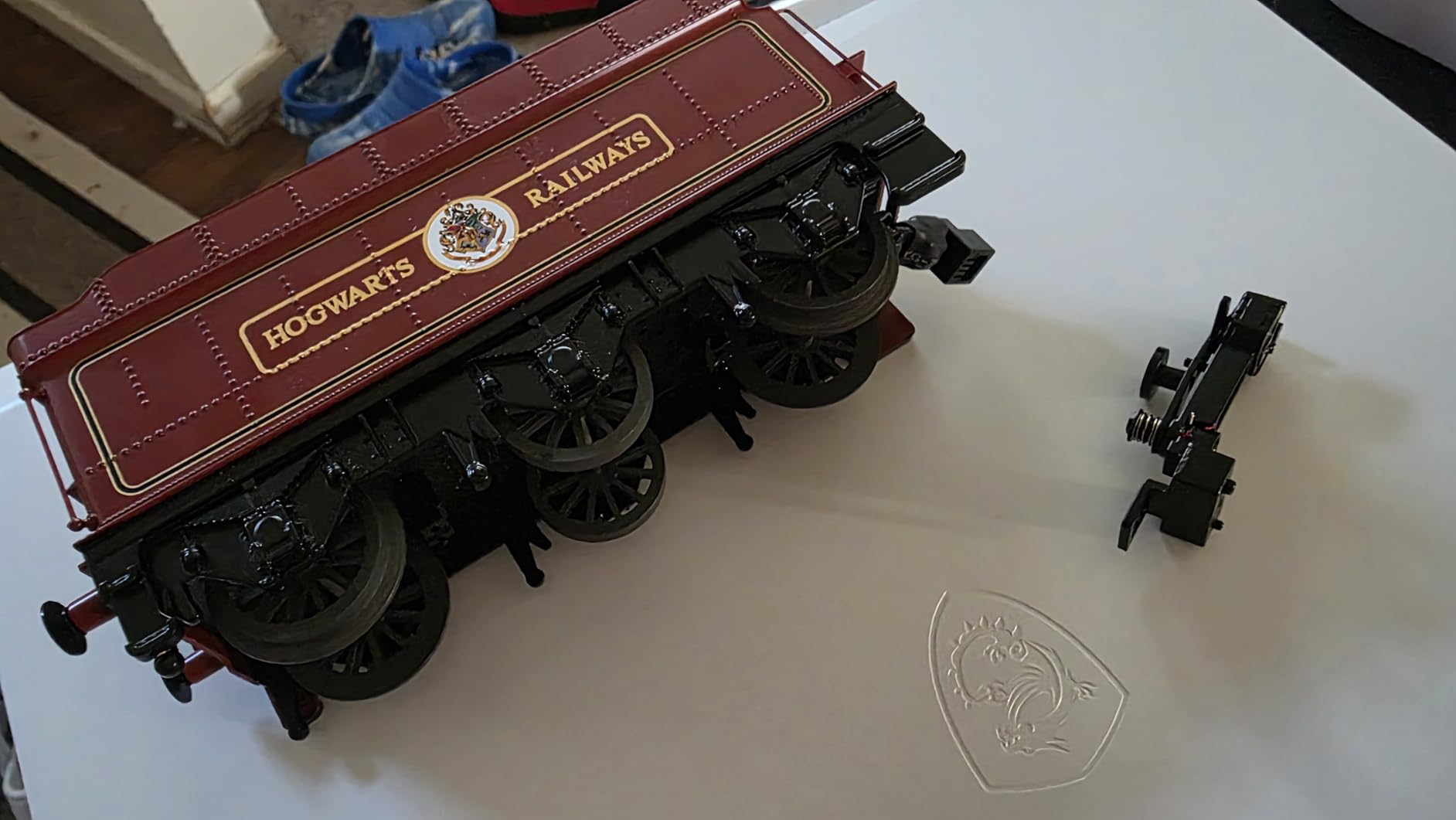 Lionel Hogwarts Express LionChief 5.0 Electric O Gauge Train Set with Bluetooth & Remote customer photo 2