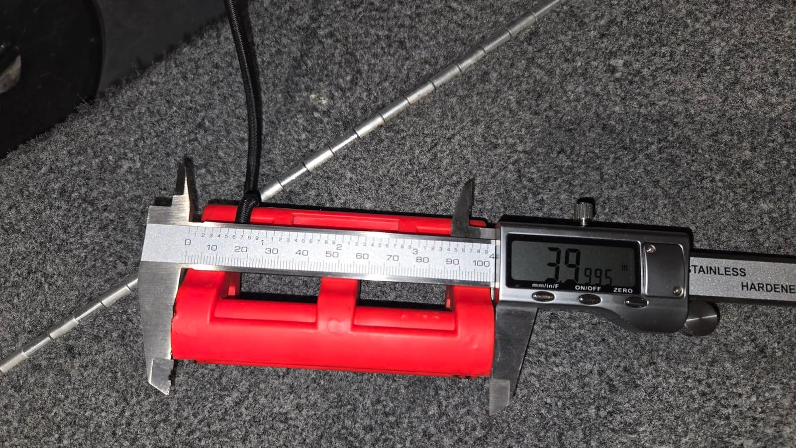 Digital Caliper Measuring Tool, Stainless Steel Vernier Caliper Digital Micrometer with Large LCD Screen, Easy Switch from Inch Metric Fraction, 6 Inch Caliper Tool for DIY/Household customer photo 1