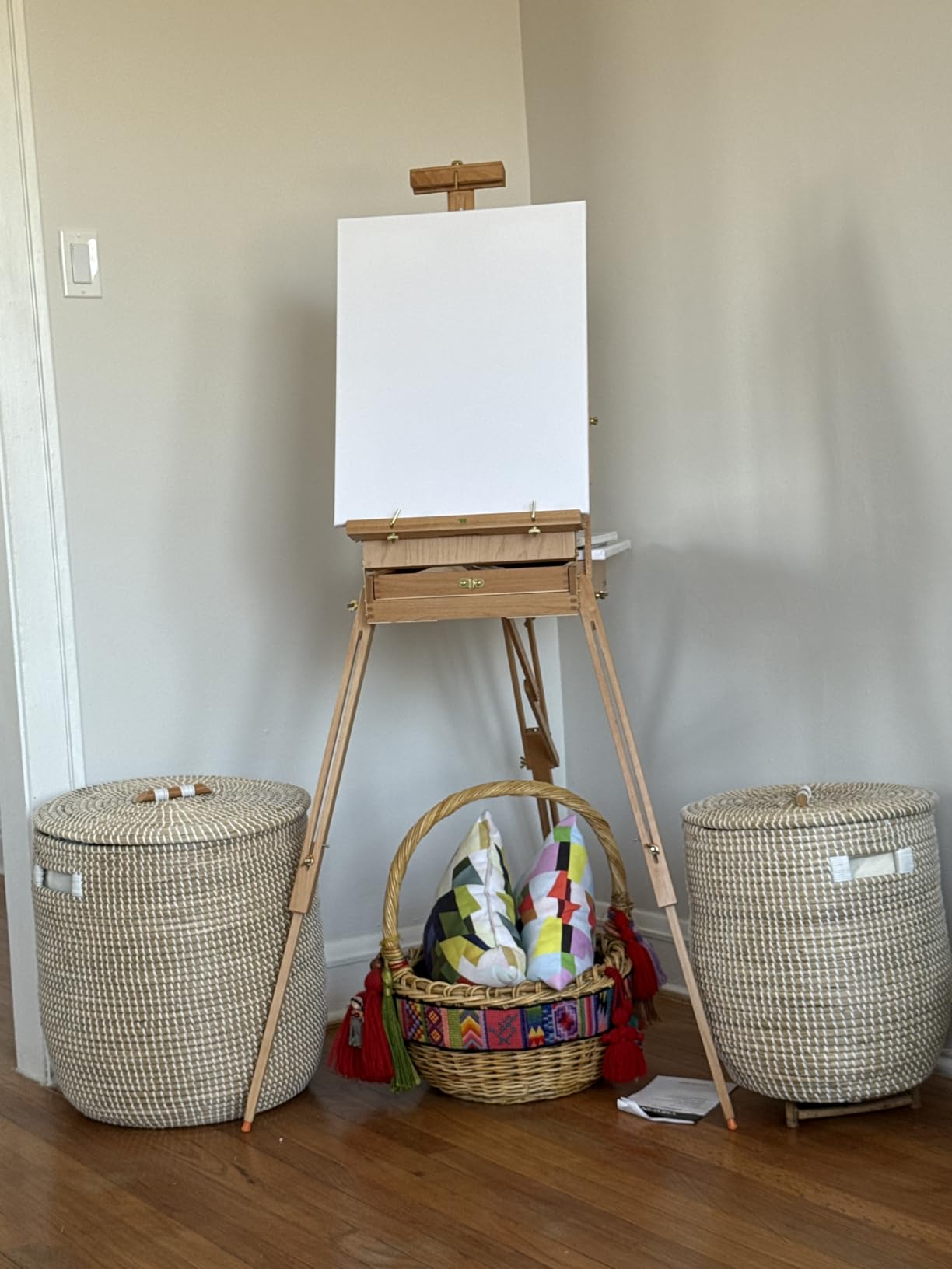 VISWIN 183 PCS Art Supplies Set: All-in-One Painting Kit with Beech Wood French Easel, 96 Paints & Canvases for Adults & Beginners customer photo 1