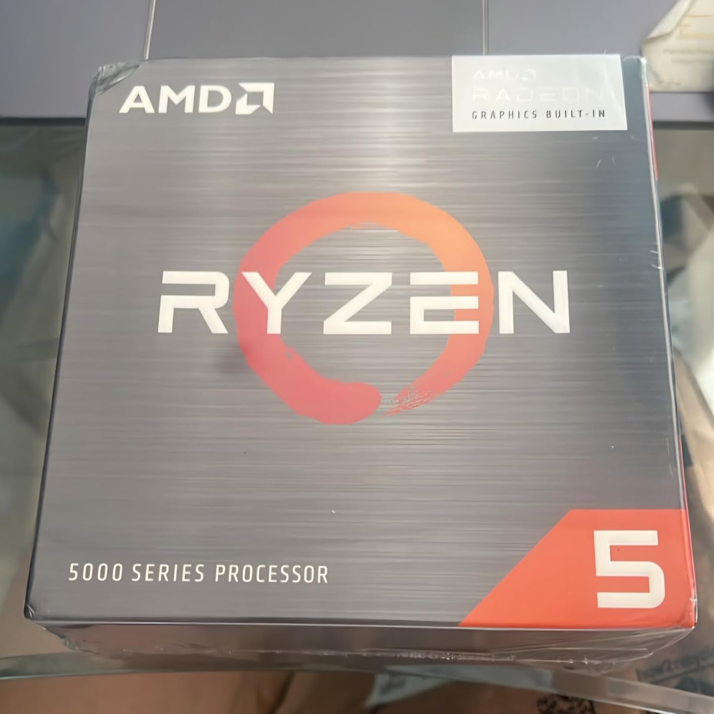 AMD Ryzen™ 5 5600G 6-Core 12-Thread Desktop Processor with Radeon™ Graphics customer photo 1
