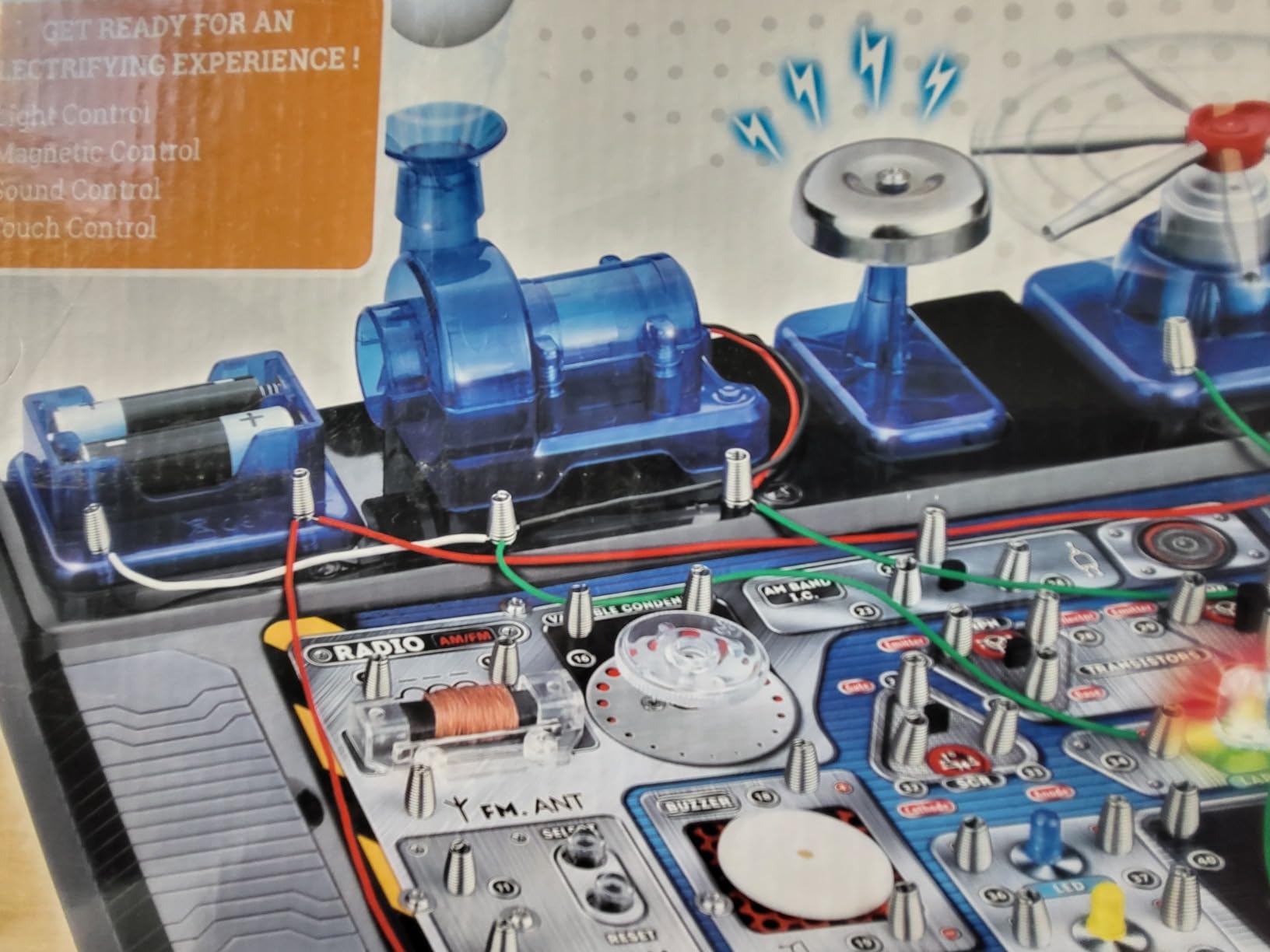 Dr. STEM Toys Circuit Science Kit, Includes Over 100 Electrical Experiments with Lights, Sounds, and Action - for Boys and Girls Ages 8+ customer photo 2