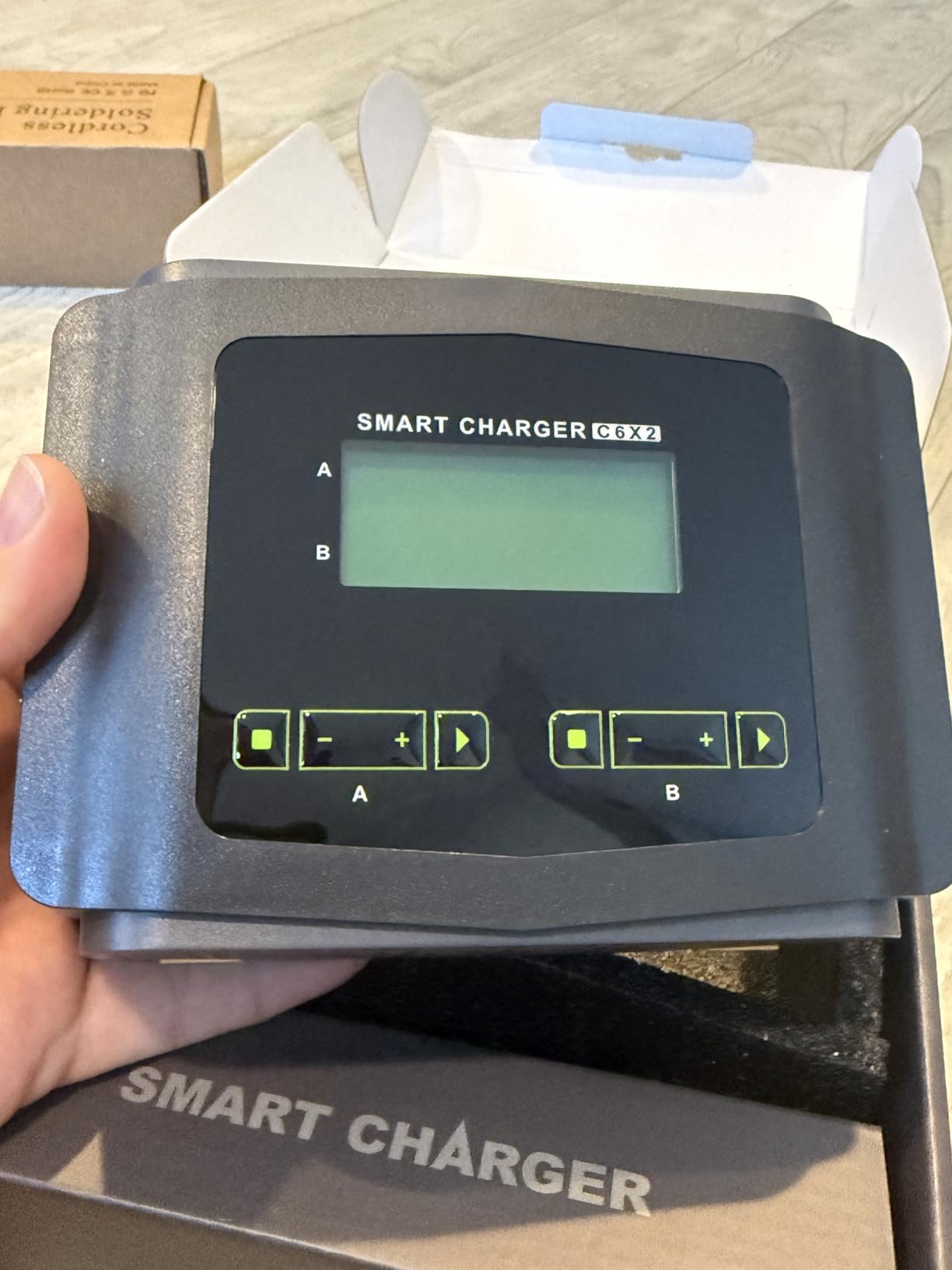 6A Lipo Battery Charger, 1S-6S Balanced Charger Discharger, 1-6S Lipo Li-ion NiMH NiCD Li-Fe Battery with Tamiya XT60 Deans Futaba Connector customer photo 1