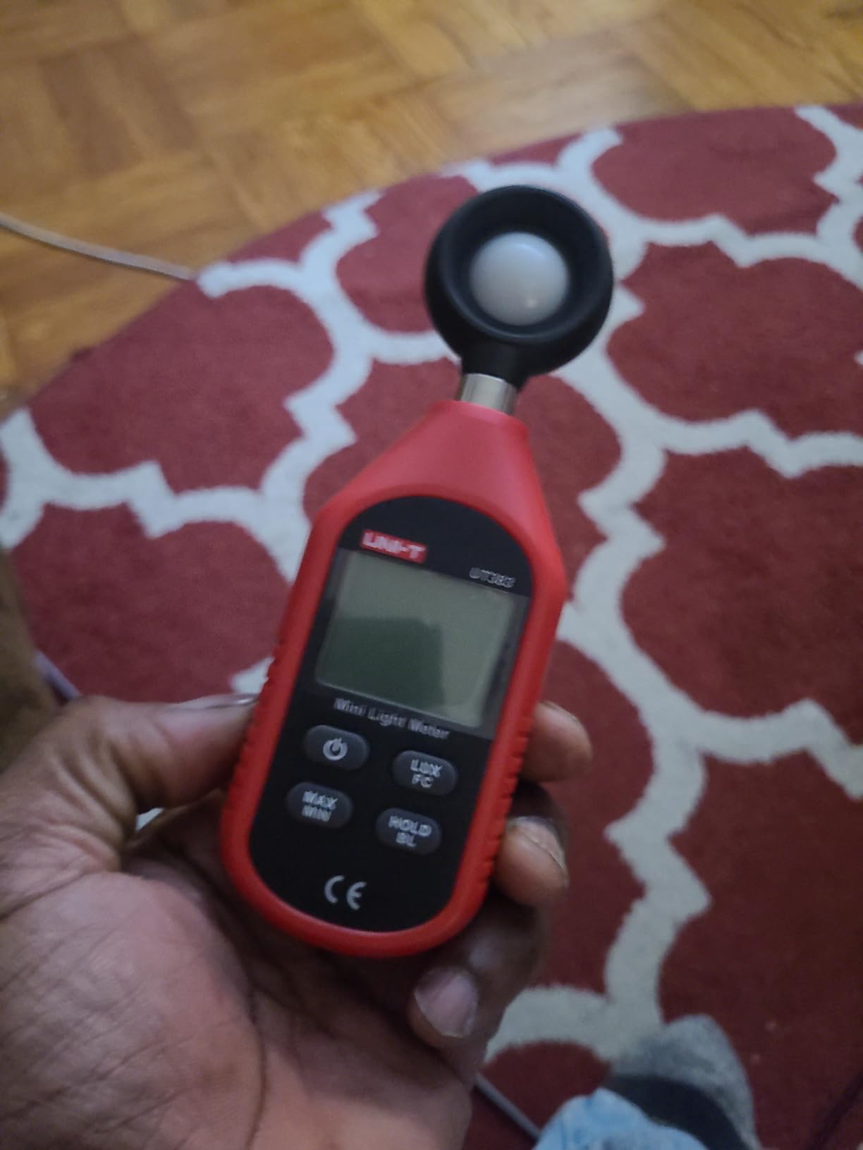 UNI-T UT383 Light Meter Digital Illuminance Meter Lux Meter customer photo 2
