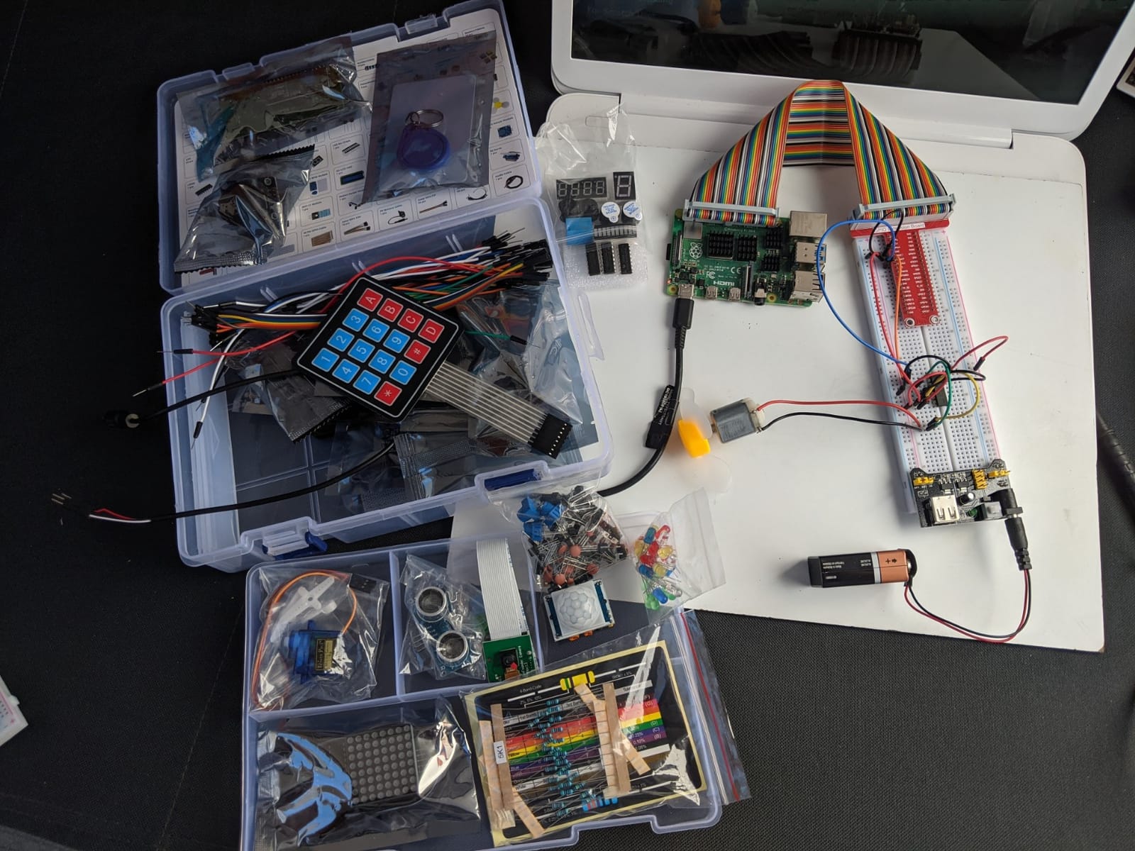 SunFounder Raphael Ultimate Starter Kit for Raspberry Pi 5 4 B 3B B+ 400, Zero 2 W, RoHS Compliant, Python, C Java, Online Tutorials & Video Courses for Beginners (Raspberry PI NOT Included) customer photo 1