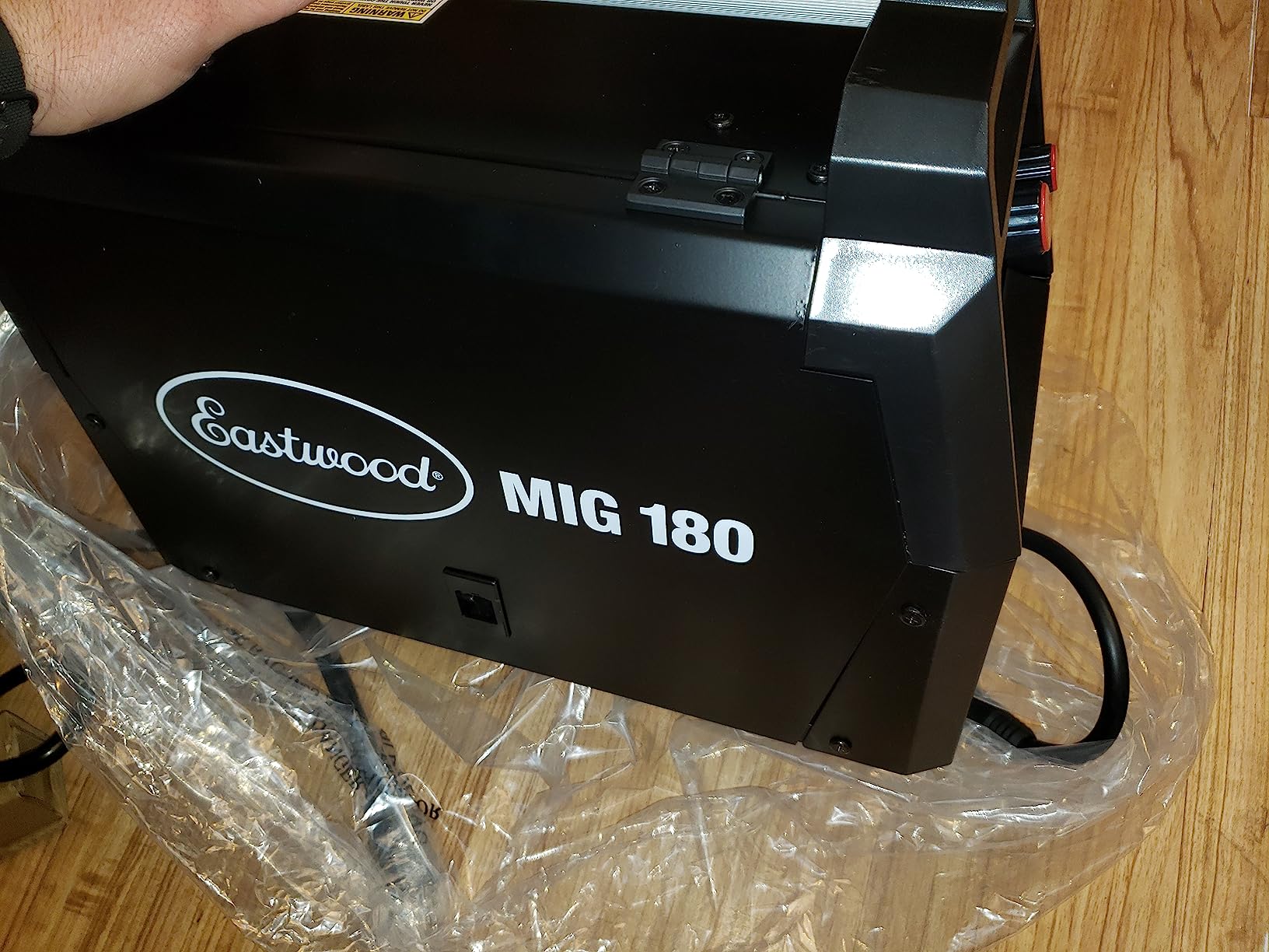 Eastwood 180 Amp MIG Welder Machine Dual Voltage 110V 220V for Steel & Aluminum | Auto Restoration Welding Machine customer photo 1