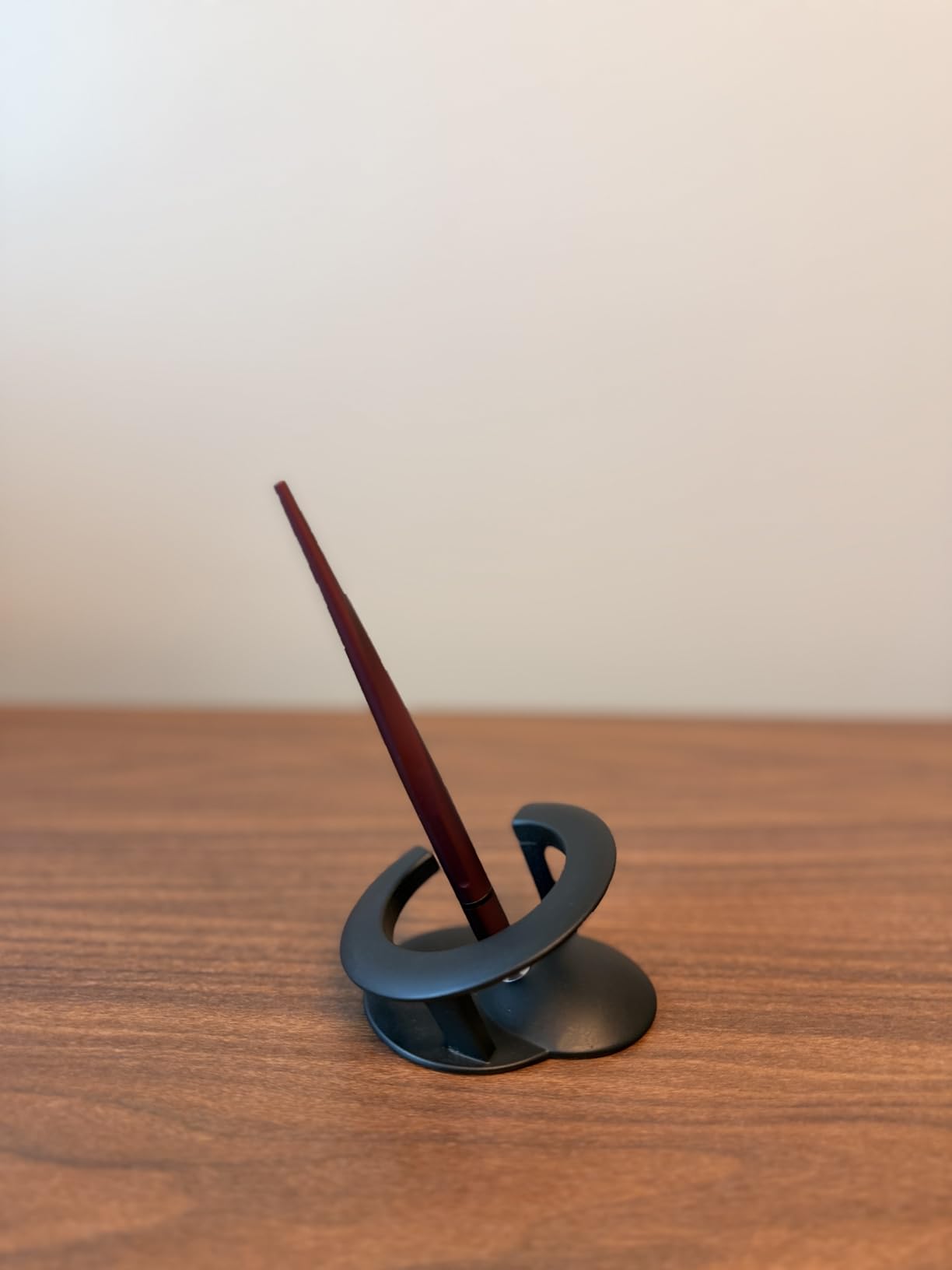 novium Hoverpen Interstellar - Futuristic Luxury Pen customer photo 2