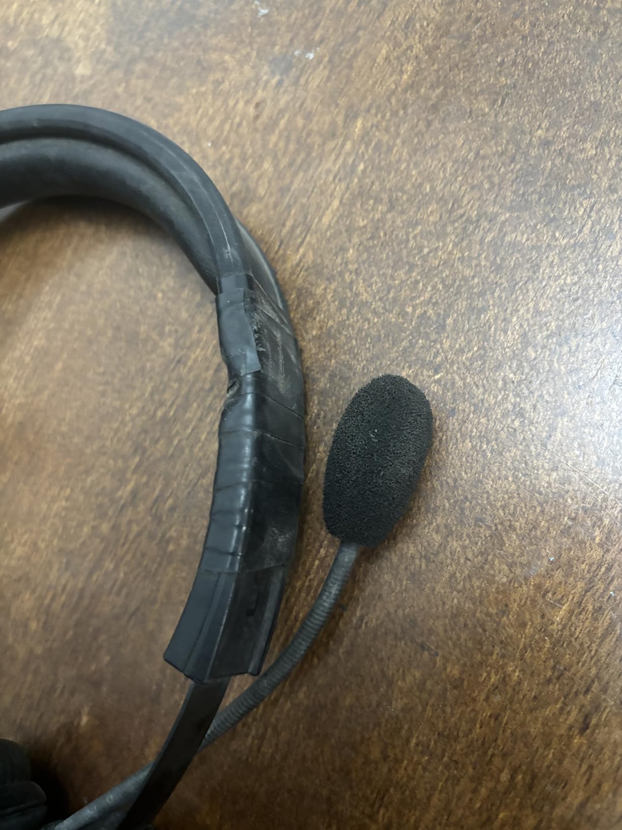 LEVN Bluetooth Headset with Microphone, Trucker Bluetooth Headset with AI Noise Cancelling & Mute Button, Wireless On-Ear Headphones 65 Hrs Working Time, for Trucker Home Office Remote Work Zoom customer photo 2