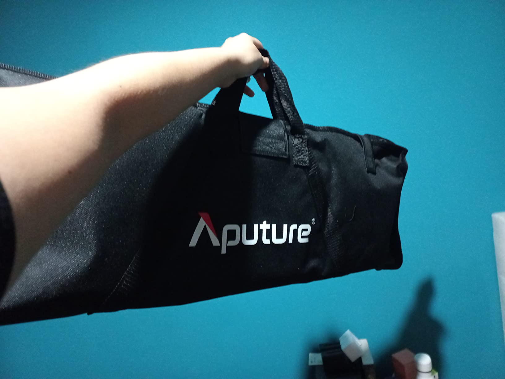 Aputure Light Dome 150 Softbox,150cm Large Deep Parabolic Bowens Mount customer photo 1
