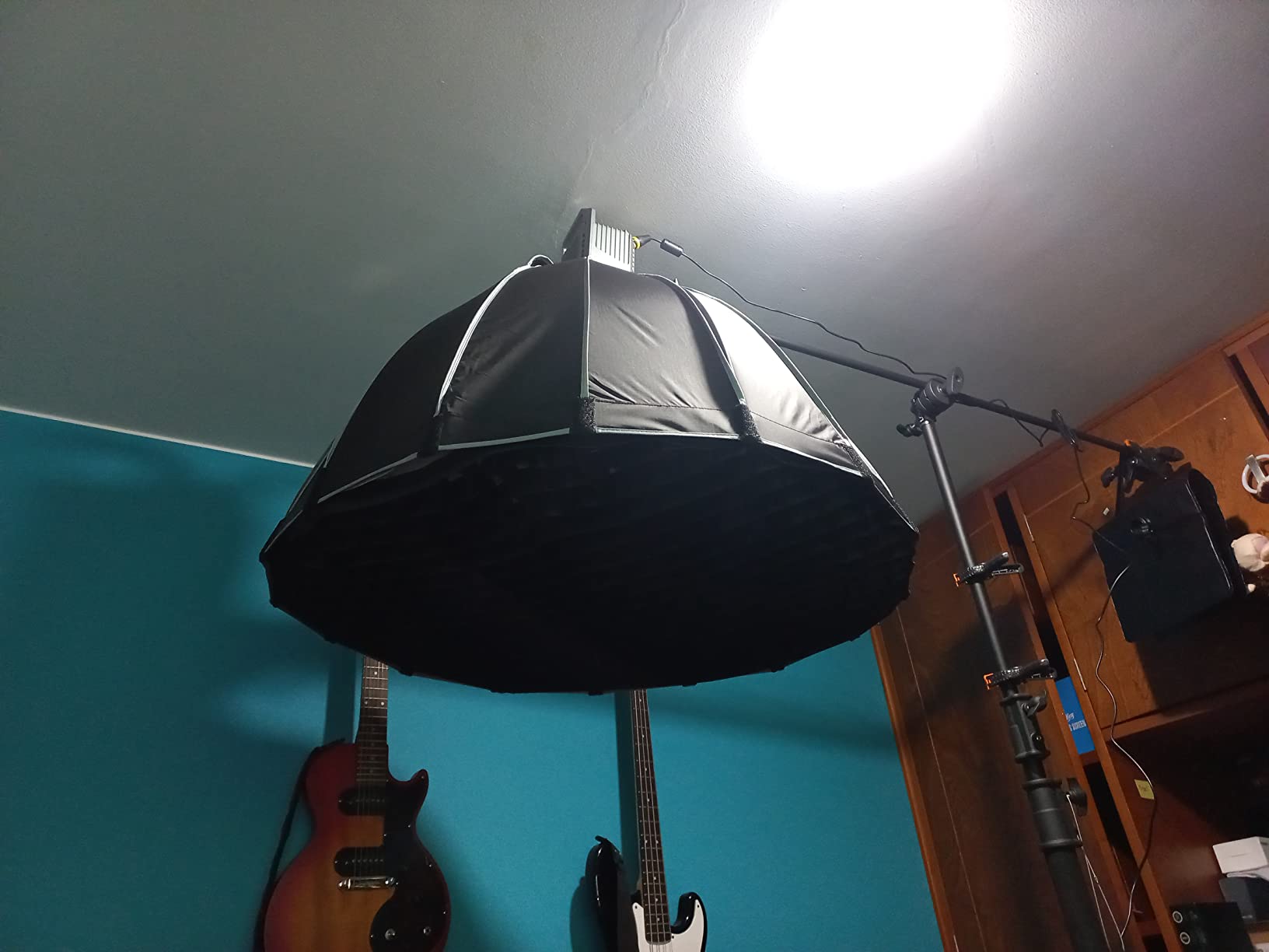 Aputure Light Dome 150 Softbox,150cm Large Deep Parabolic Bowens Mount customer photo 2