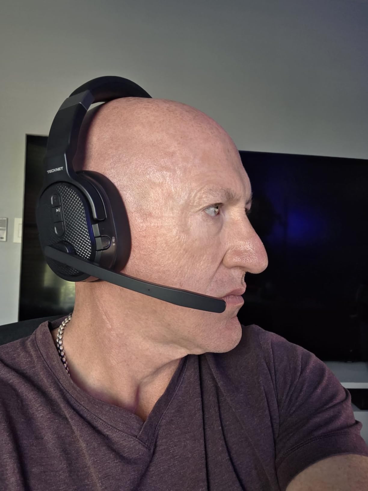 TECKNET Bluetooth Trucker Wireless Headset, Noise Cancelling Mic for Work customer photo 1