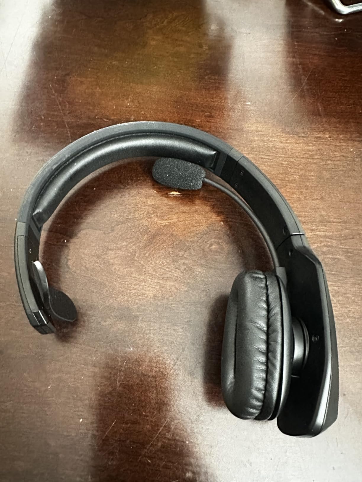 Sarevile Trucker Bluetooth Headset, V5.2 Wireless Headset with Upgraded Microphone AI Noise Canceling, On Ear Bluetooth Headphone with Mute for Driver Office Call Center (Black) customer photo 2