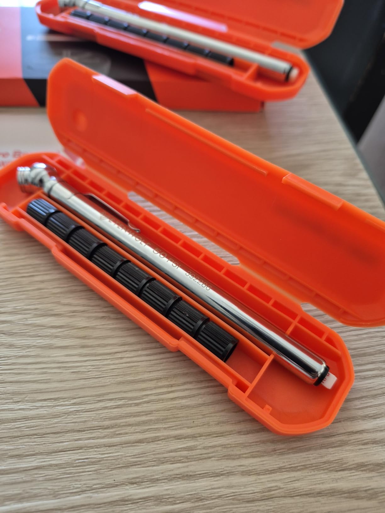 ETENWOLF Pencil Tire Pressure Gauge 2 Pack (10-50PSI, 20-120PSI) customer photo 2