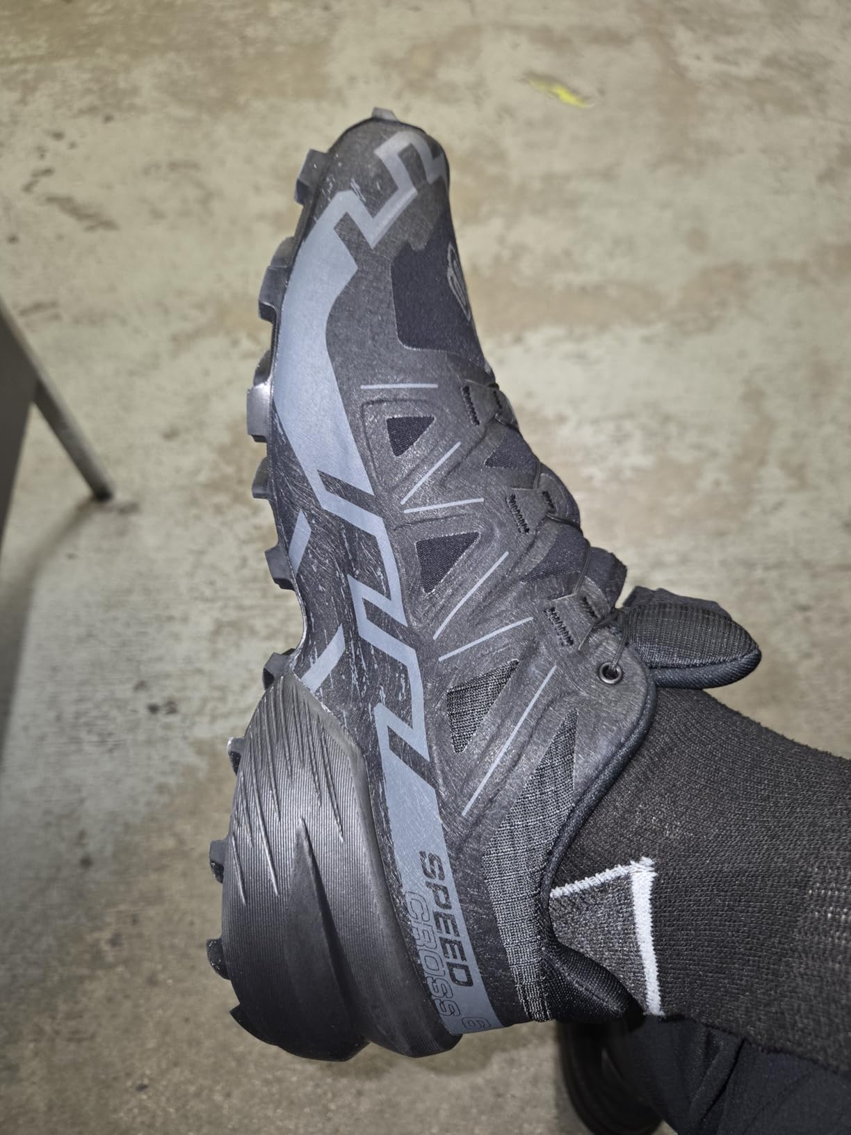 Salomon Mens Speedcross 6 | Trail Running Shoes customer photo 2