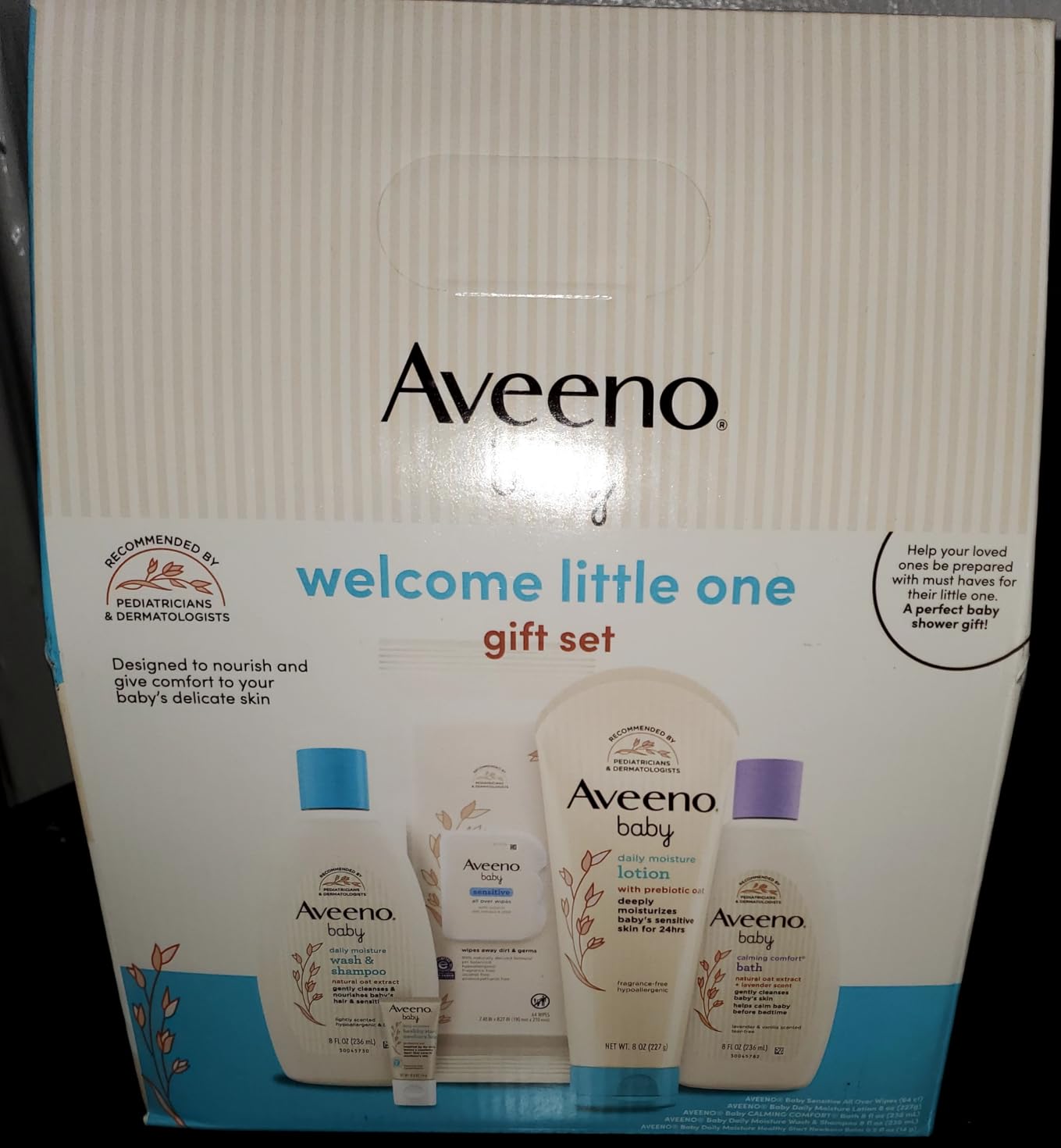 Aveeno Baby Welcome Little One Gift Set, Baby Essentials Set, 5 Items customer photo 1
