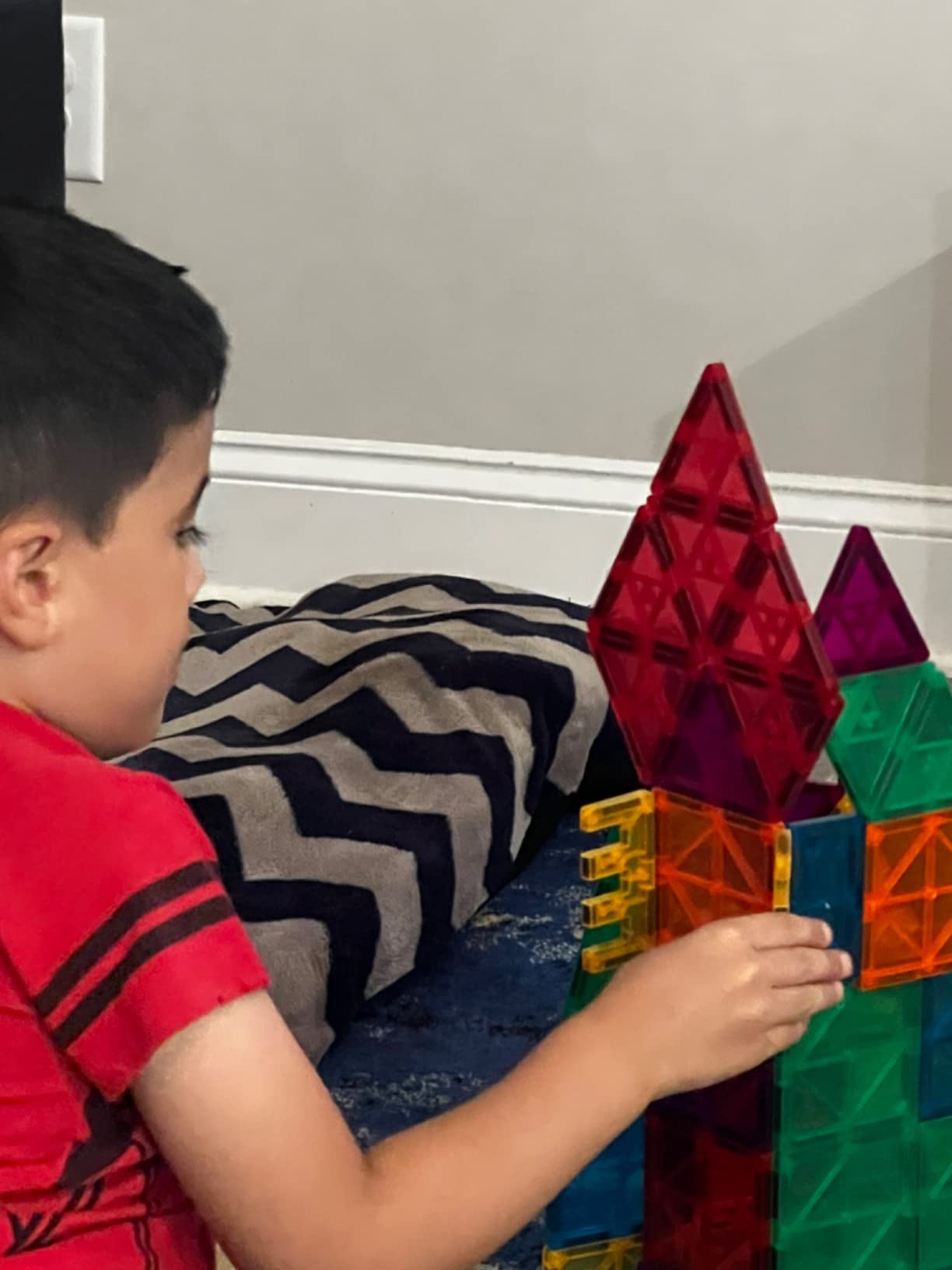 Jasonwell 100pcs Magnetic Tiles Building Blocks Set for Boys Girls Preschool Educational Magnet Construction Kit Stacking STEM Toys Christmas Birthday Gift for Kids Toddler 3 4 5 6 7 8 9 10 + Year Old customer photo 2