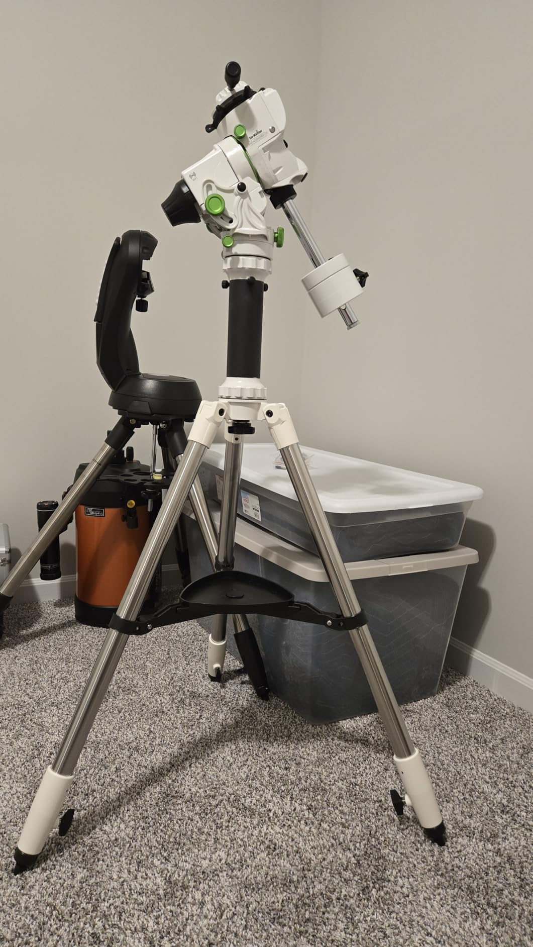Sky Watcher Sky-Watcher Star Adventurer GTI Mount Kit with Counterweight, CW bar, Tripod, and Pier Extension customer photo 1