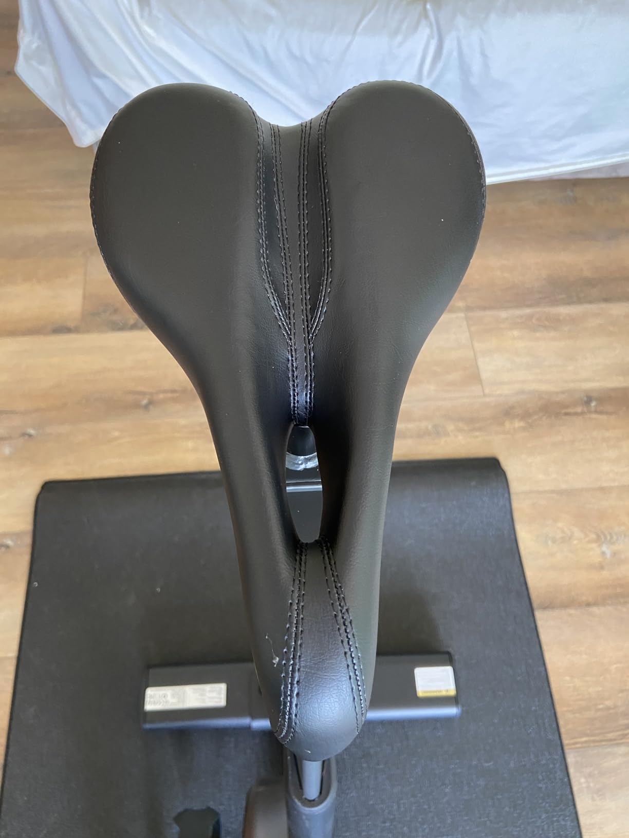 JOROTO Exercise Bike, Magnetic Stationary Bikes for Home customer photo 1