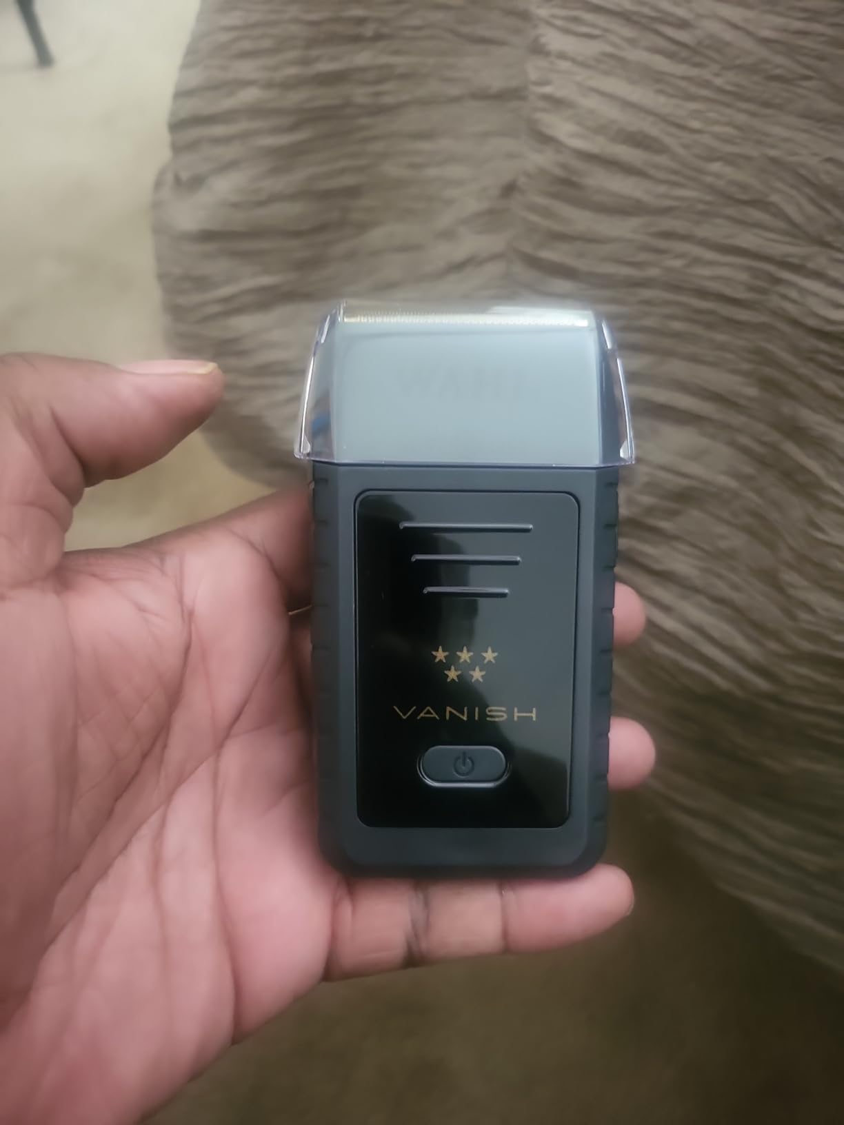 Wahl Professional 5 Star Vanish Cordless Foil Shaver, Model 08173-700 customer photo 2