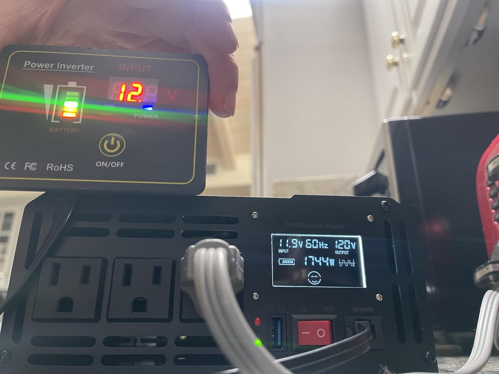VEVOR Pure Sine Wave Inverter, 5000 Watt, Power Inverter, DC 12V to AC 120V Car Inverter, with LCD Display, USB Port and Remote Controller, Power Converter for Car RV Truck Solar System Travel Camping customer photo 1
