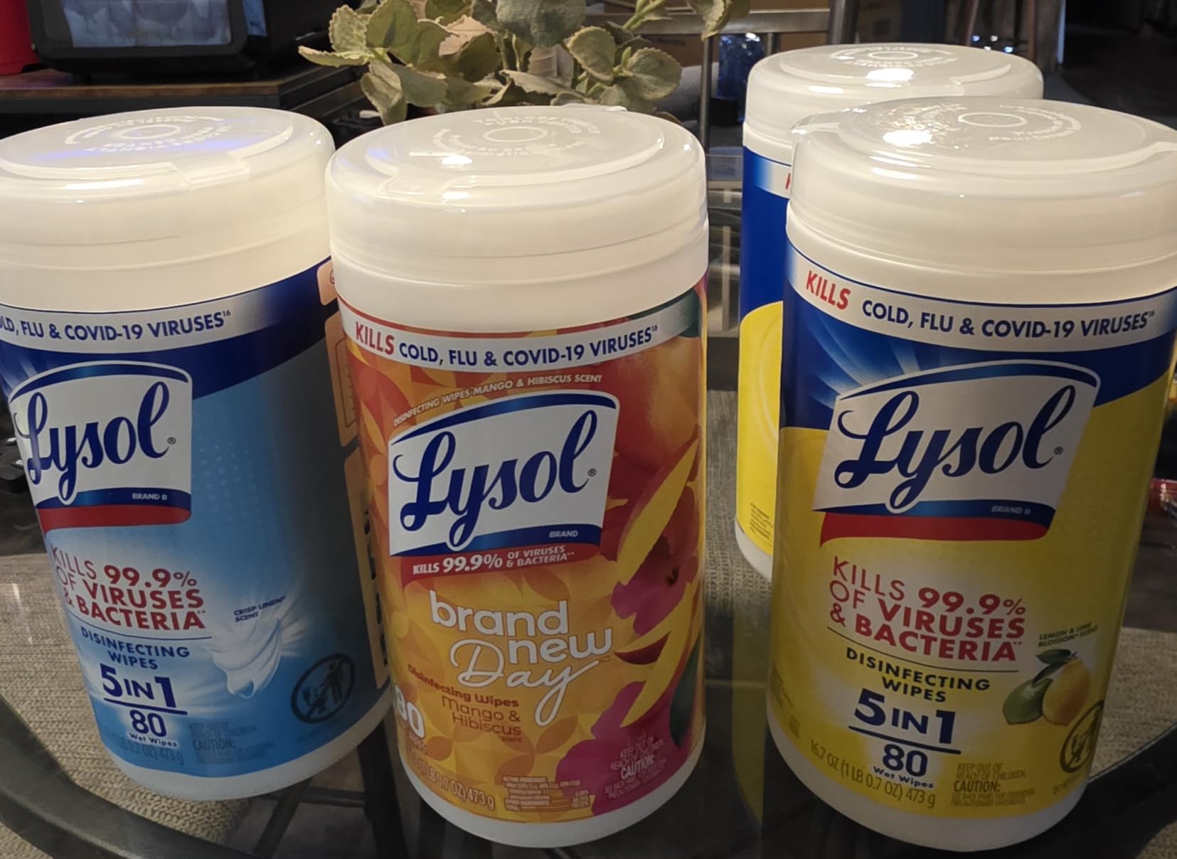 Lysol Disinfecting Wipes, Cleaner, Lemon + Mango + Linen, 80 ct. (4 Pack) customer photo 1