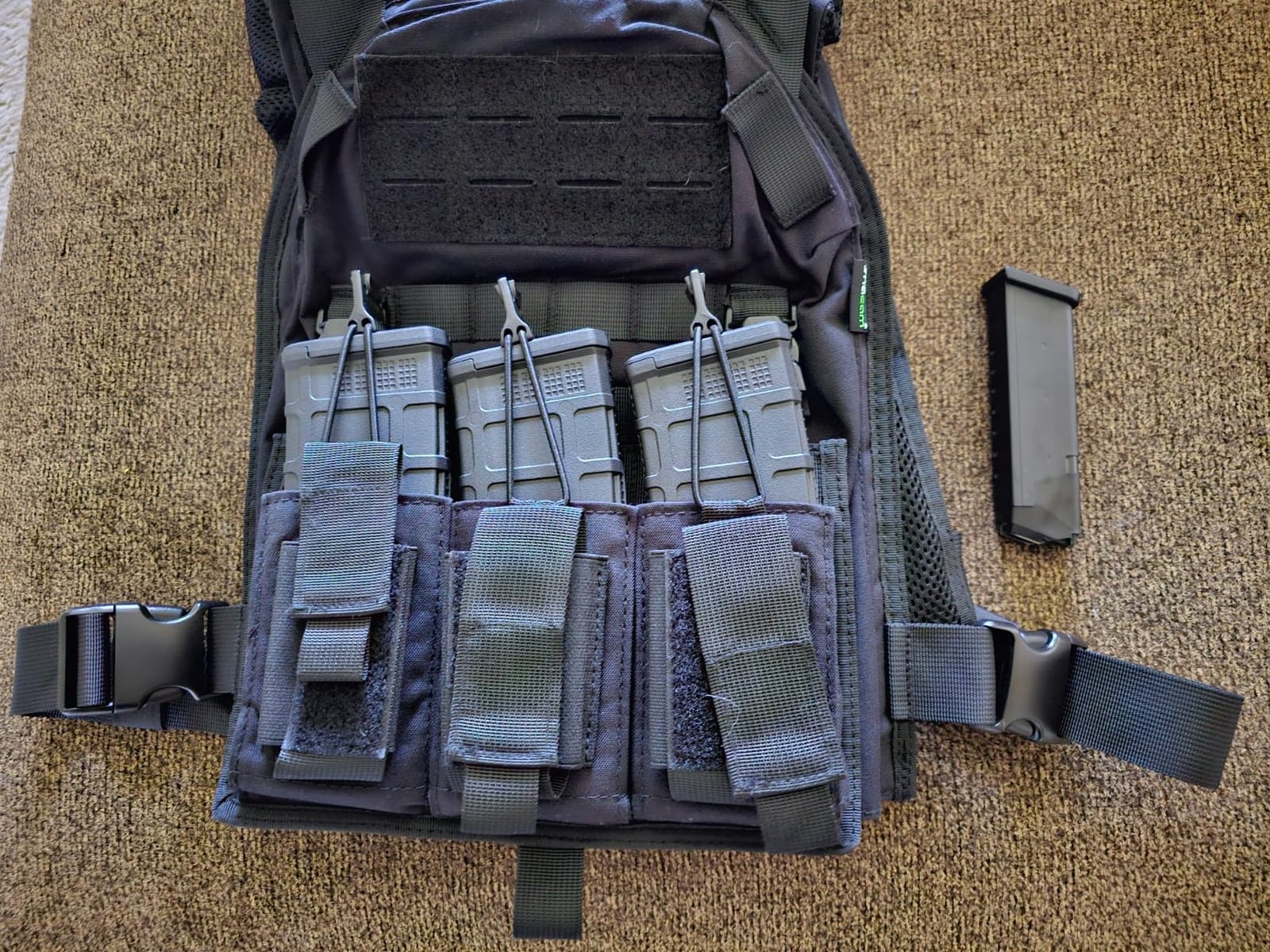 MGFLASHFORCE Tactical Vest Molle Airsoft Vest for Men customer photo 1