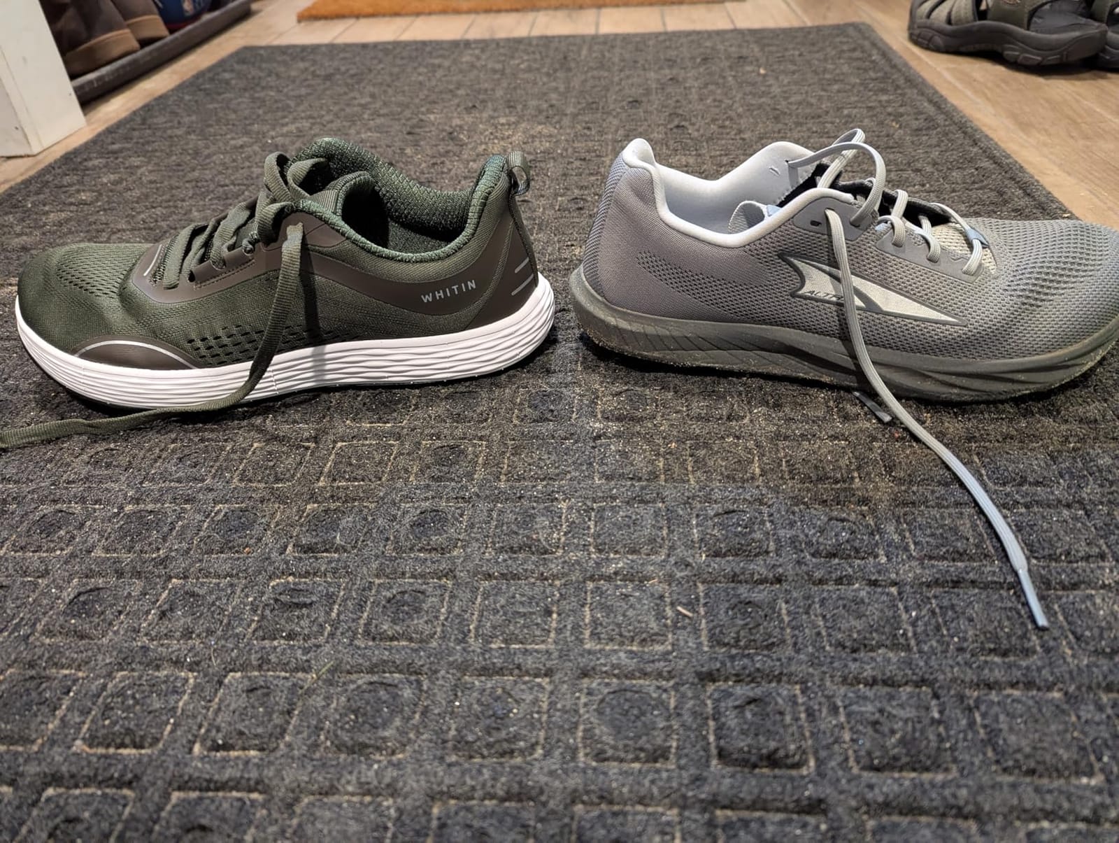 WHITIN Men's Wide Toe Box Zero Drop Road Running Shoes S81 customer photo 2