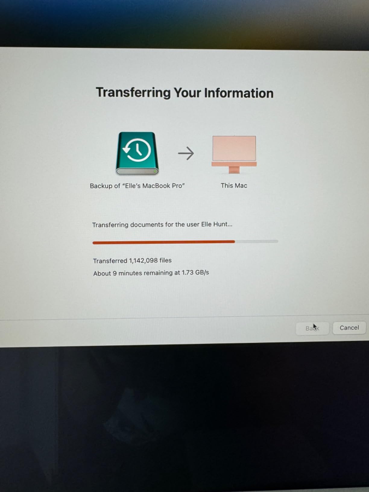 SANDISK Professional 4TB PRO-G40 SSD - Up to 3000MB/s, Thunderbolt 3 (40Gbps), USB-C (10Gbps), IP68 dust/Water Resistance, External Solid State Drive - SDPS31H-004T-GBCND customer photo 1