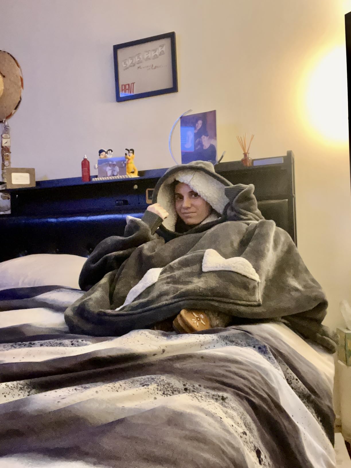 Touchat Wearable Blanket Hoodie, Oversized Sherpa Fleece Sweatshirt Blanket with Giant Hood Pocket and Sleeves for Adult, Warm & Cozy Grey Blanket Gifts for Women customer photo 2