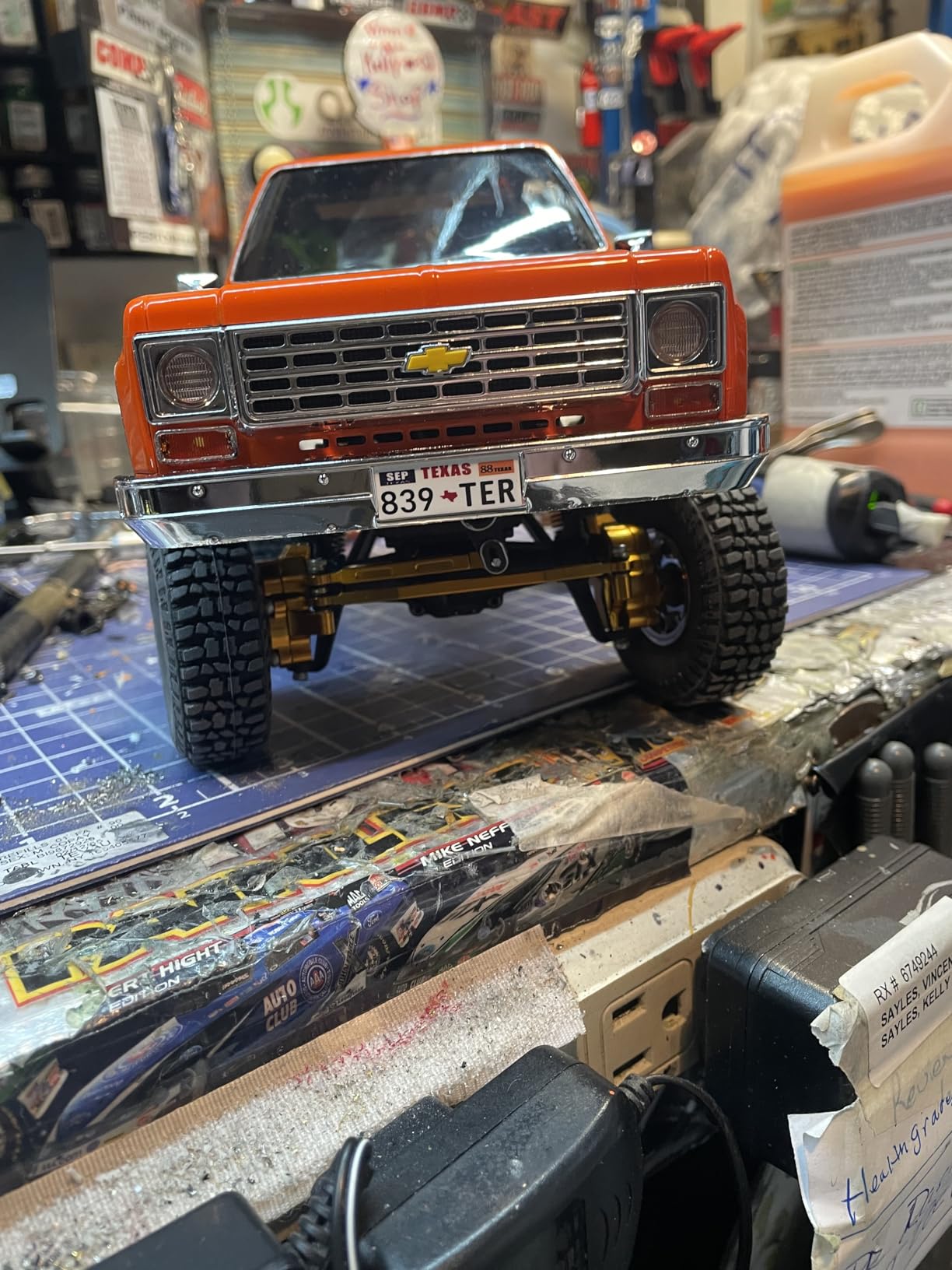 BEEZRC FMS 1/24 FCX24S Chevy K5 Blazer S RC Crawler, Officially Licensed RC Rock Crawler, RC Pickup Truck SUV, 4WD 2.4GHz Hobby RC Model, 8km/h Mini Car,Off-Road Remote Control Car for Adults(Black) customer photo 1