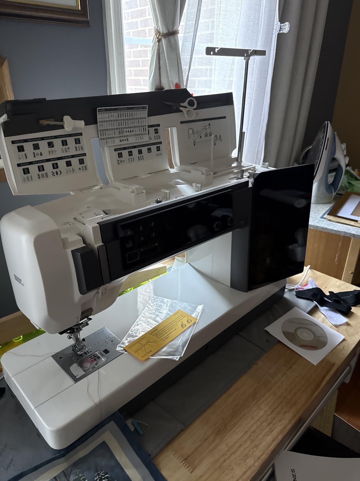 Janome 4120QDC-G Computerized Quilting and Sewing Machine with Bonus Quilt Kit customer photo 1