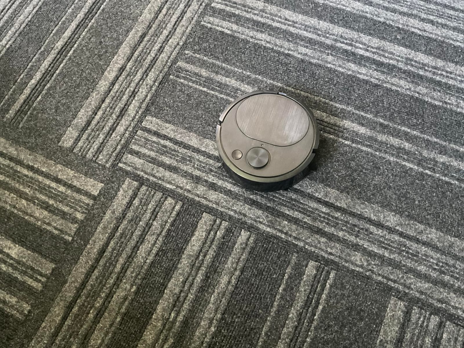 Fdit Robot Vacuum Cleaner, Mini Automatic Avoidance USB Charging Smart Sweeping Robot for Wooden Flooring for Carpet (Black) customer photo 2