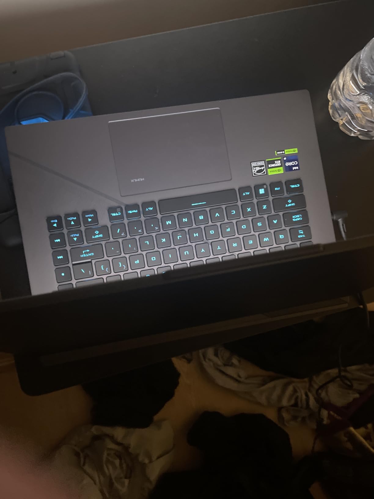 ASUS ROG Strix G16 (2023) Gaming Laptop, 16â€ Nebula Display 16:10 QHD 240Hz, GeForce RTX 4070, Intel Core i9-13980HX, 32GB DDR5, 1TB PCIe SSD, Wi-Fi 6E, Windows 11 Pro, G614JI-XS96,Eclipse Gray customer photo 1