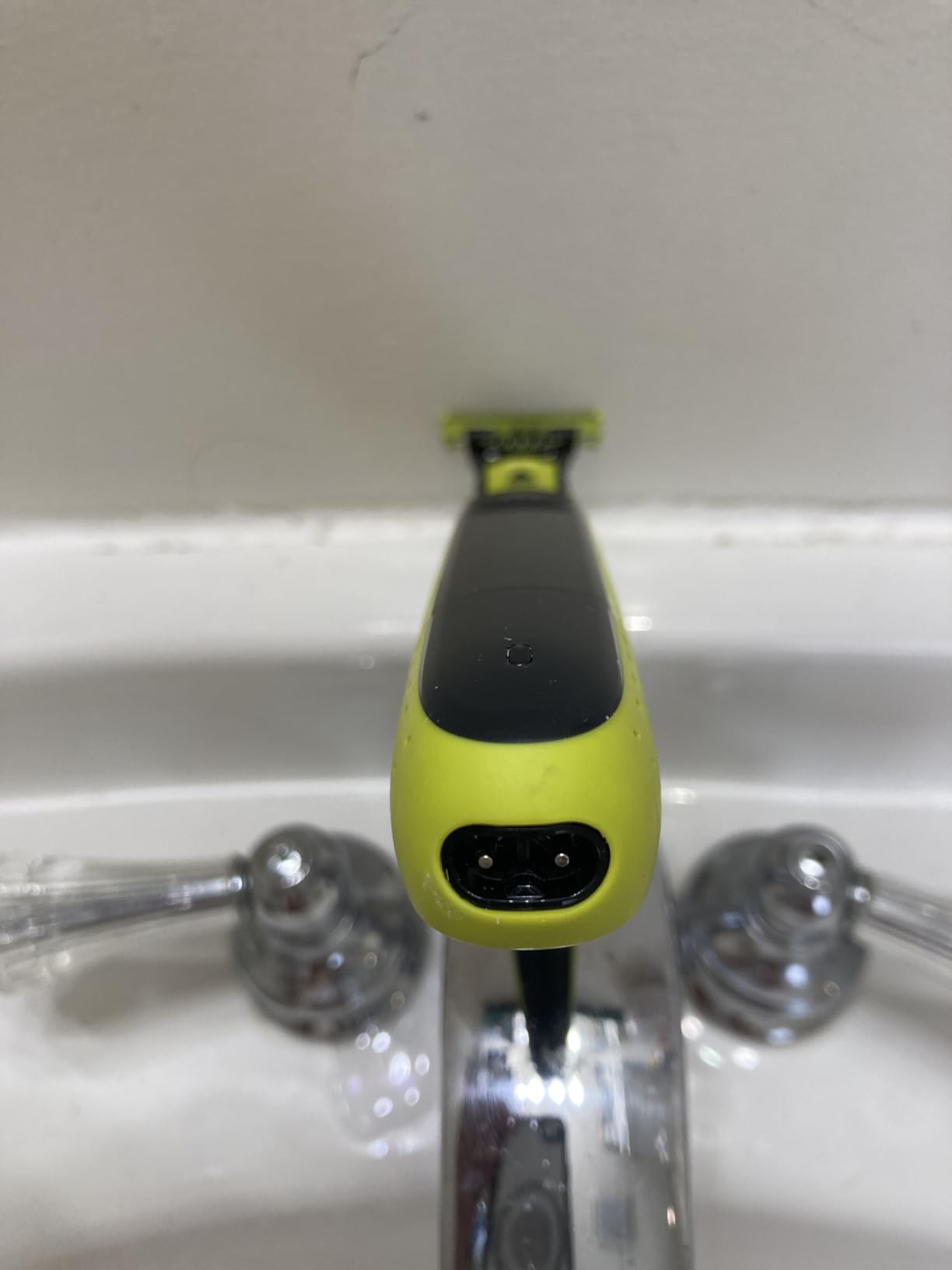 Philips Norelco OneBlade 360 Hybrid Face Trimmer and Shaver, 5 Length Comb customer photo 1